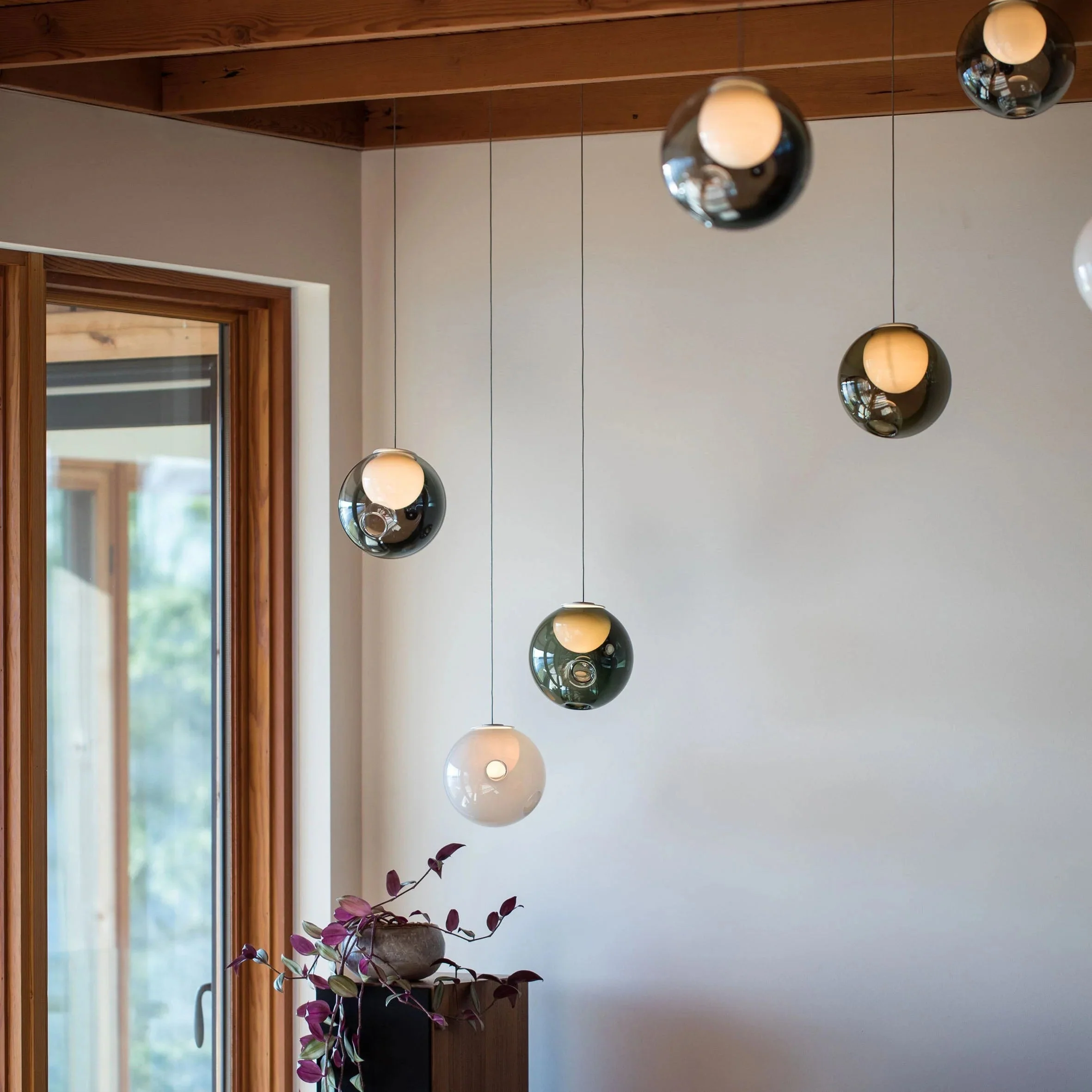 Haile Modern Glass Pendant Light - Image 11