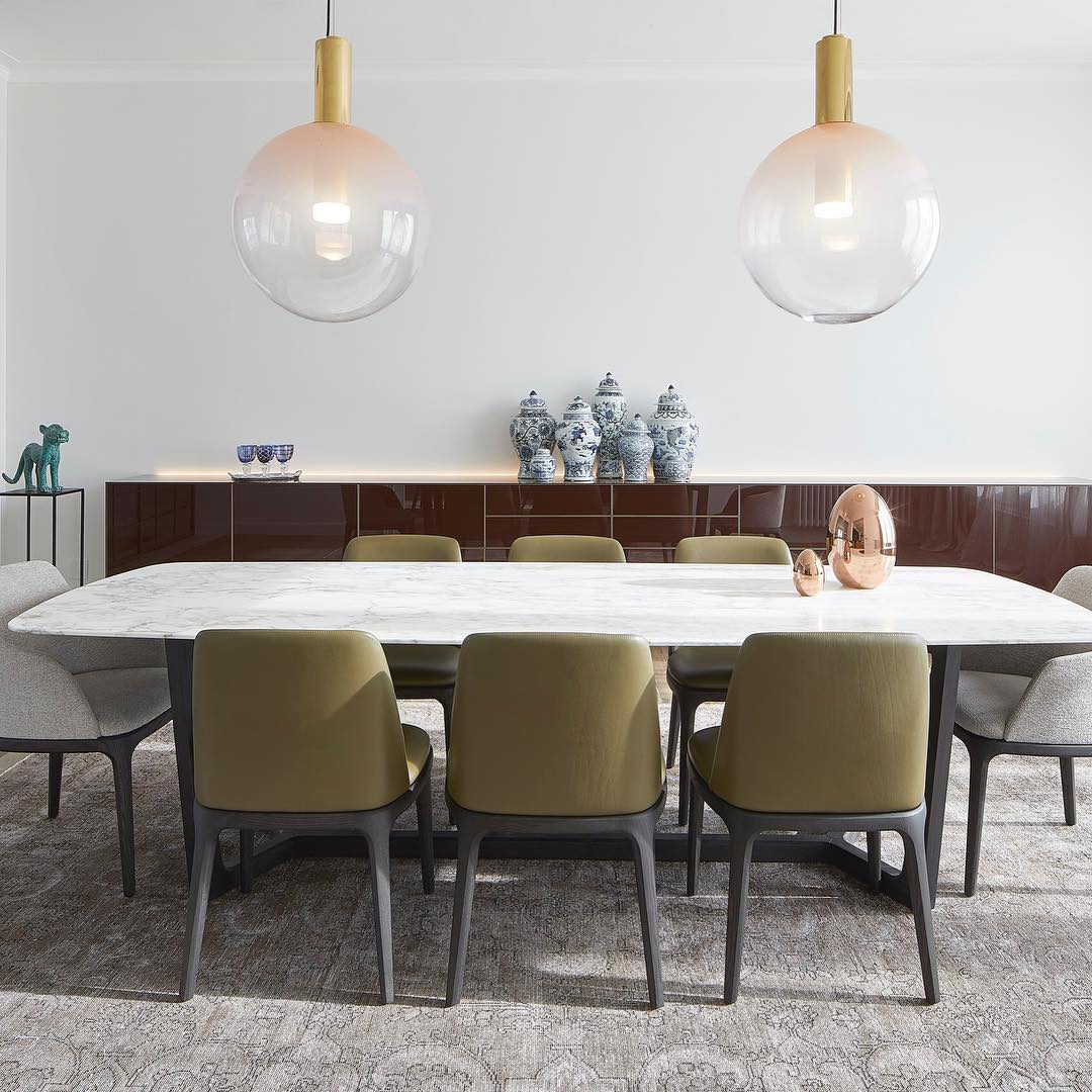 Aeris Minimalist Glass Pendant Lamp - Image 10