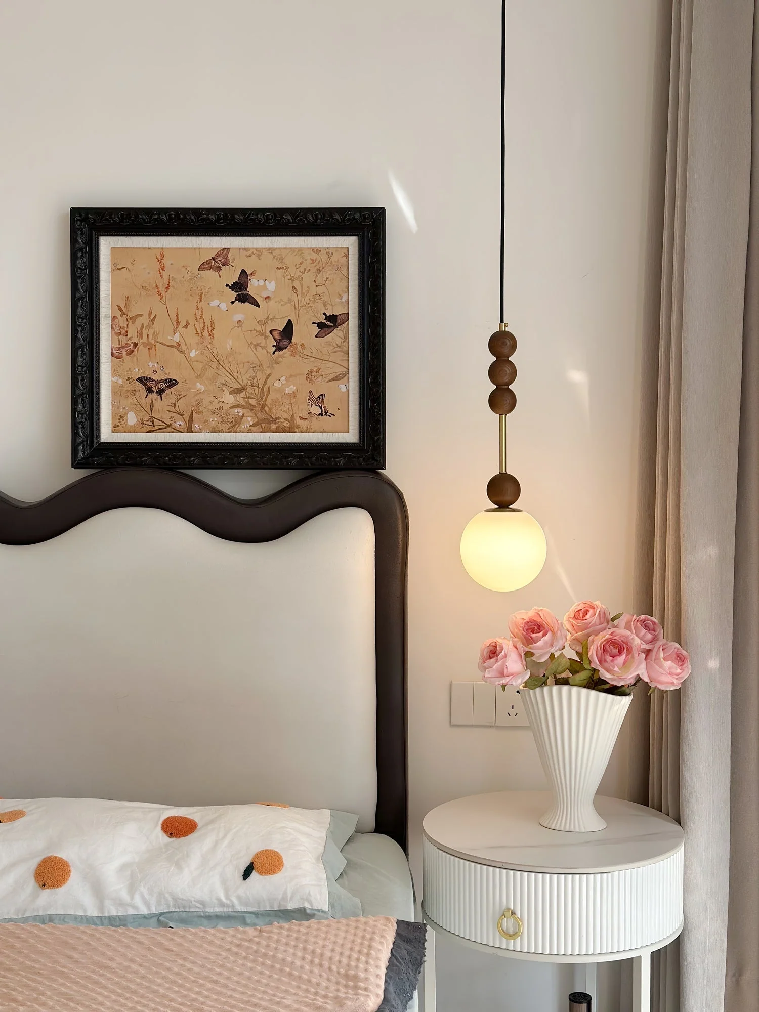 Aeris Minimalist Wood Pendant Lamp - Image 17