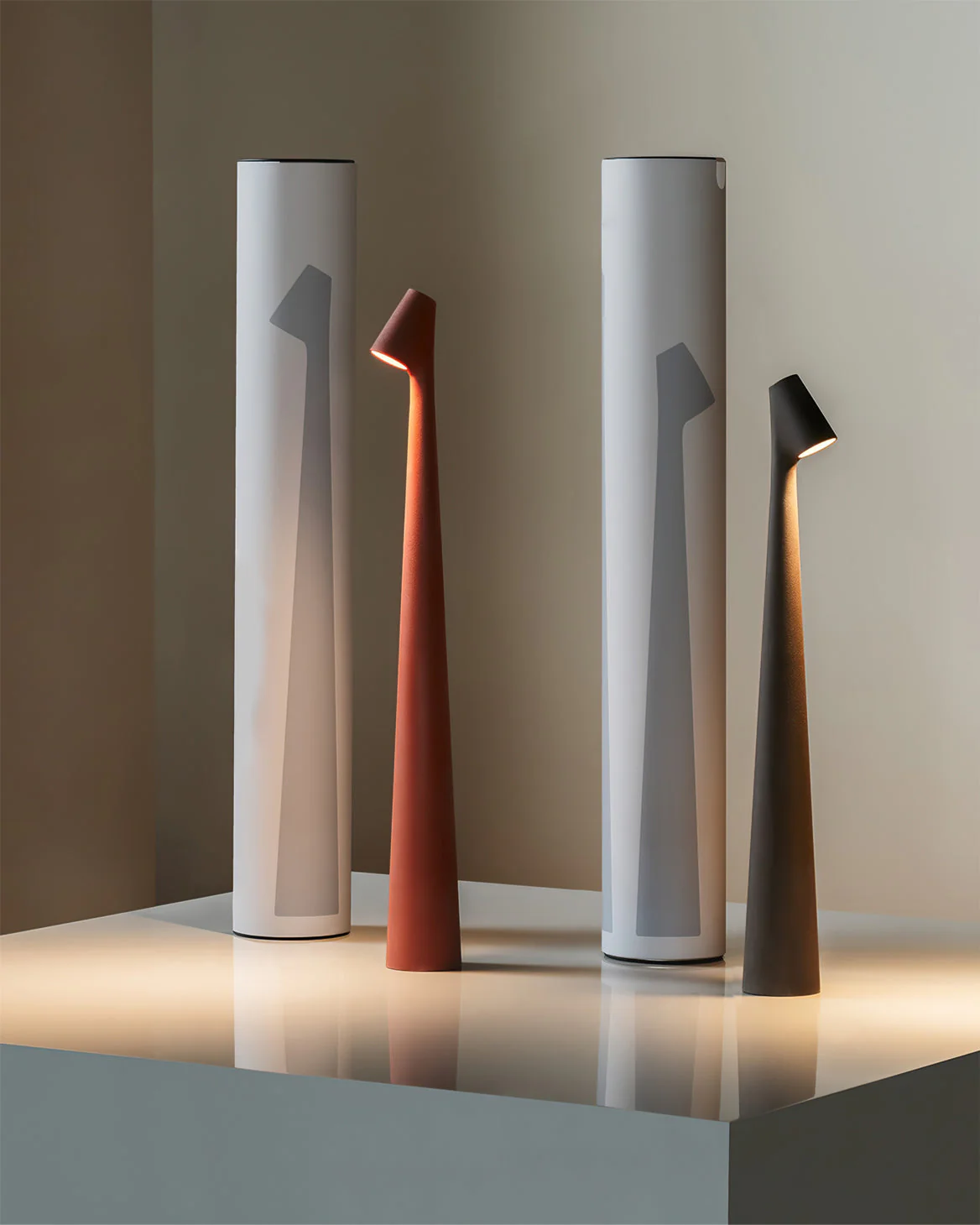 Africa Modern Table Lamp - Image 7