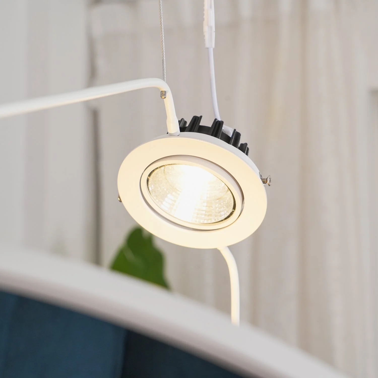 Aleris Steel Minimalistic Pendant Lamp - Image 81