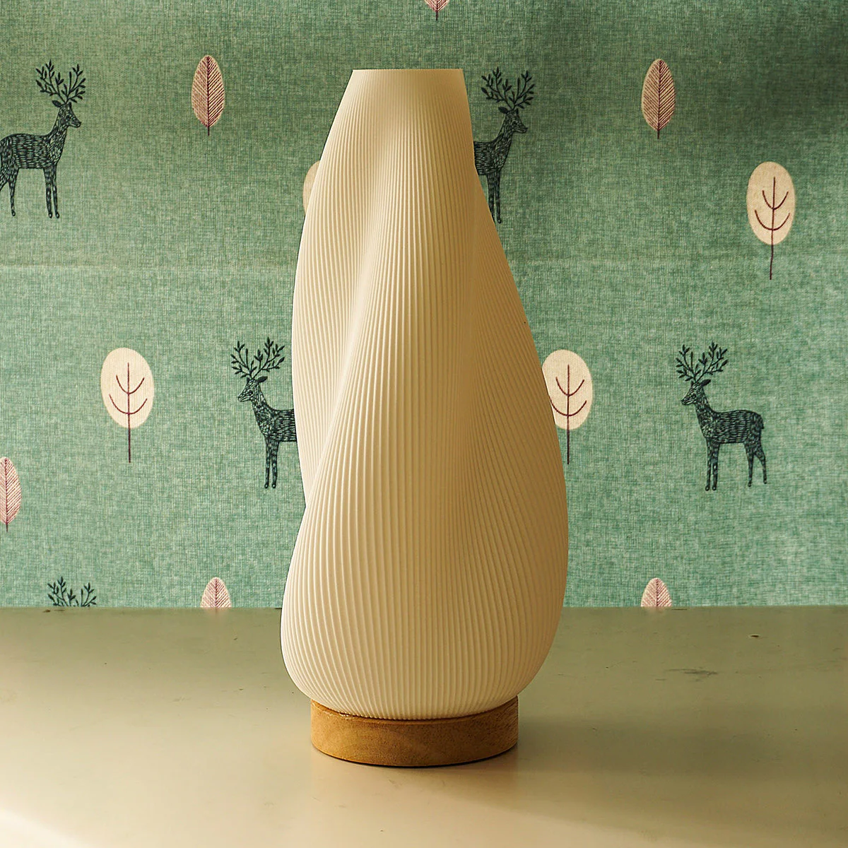 Aphrodite Farmhouse Wood Plastic Table Lamp - Image 4