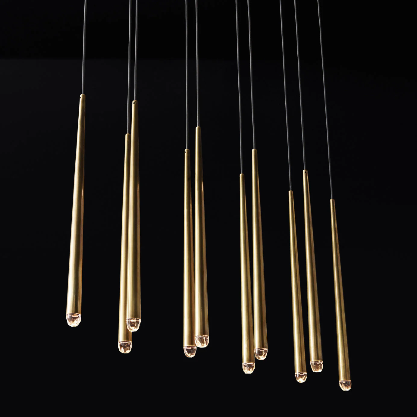 Aquitaine Minimalist Brass Chandelier - Image 15