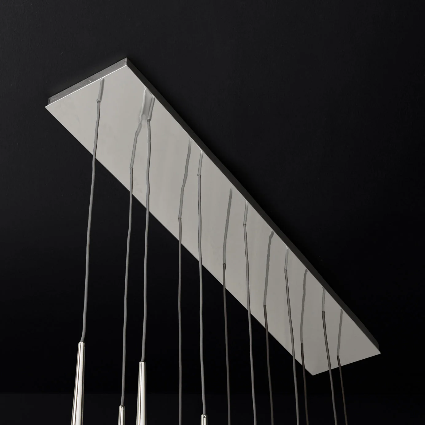 Aquitaine Minimalist Brass Chandelier - Image 27