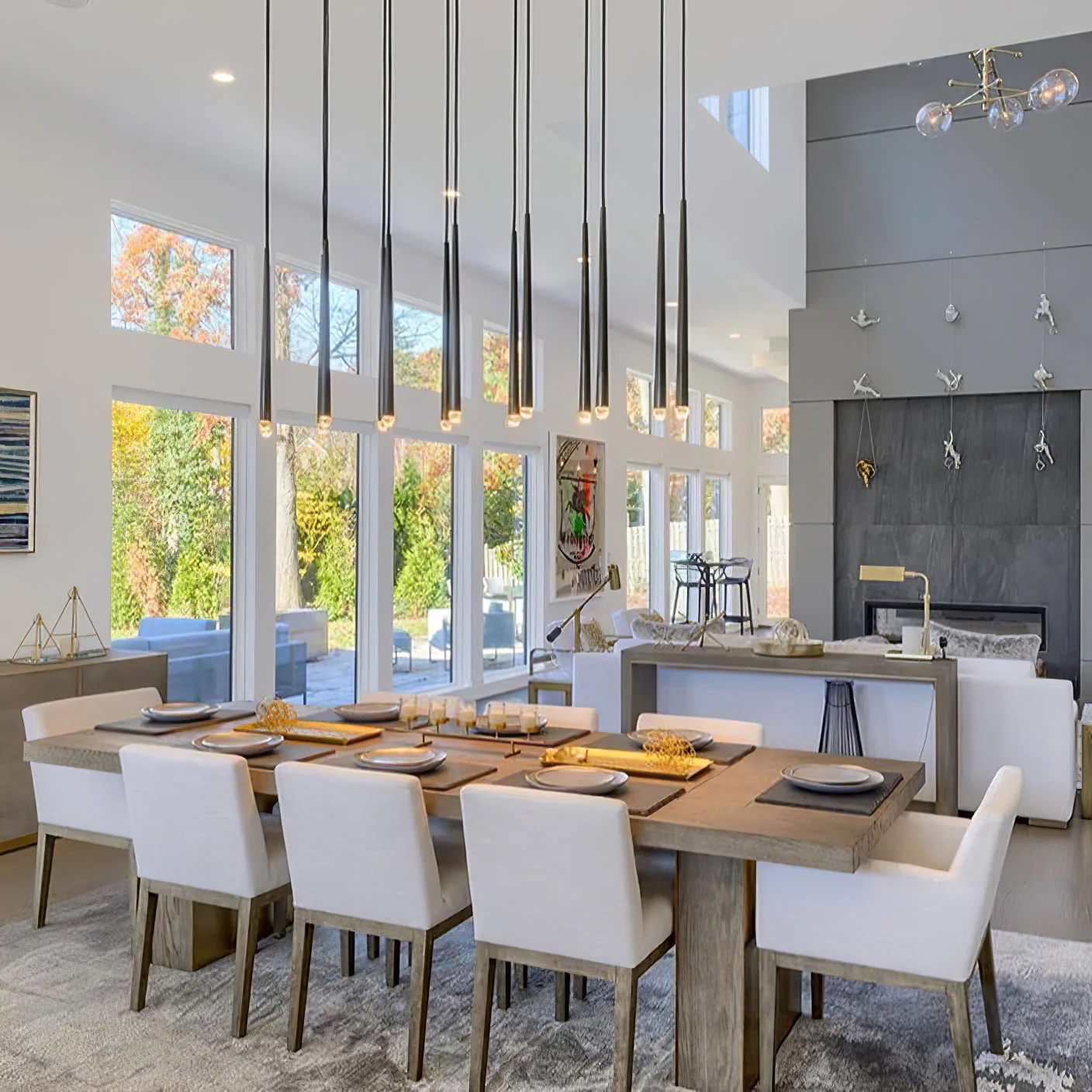 Aquitaine Minimalist Brass Chandelier - Image 8