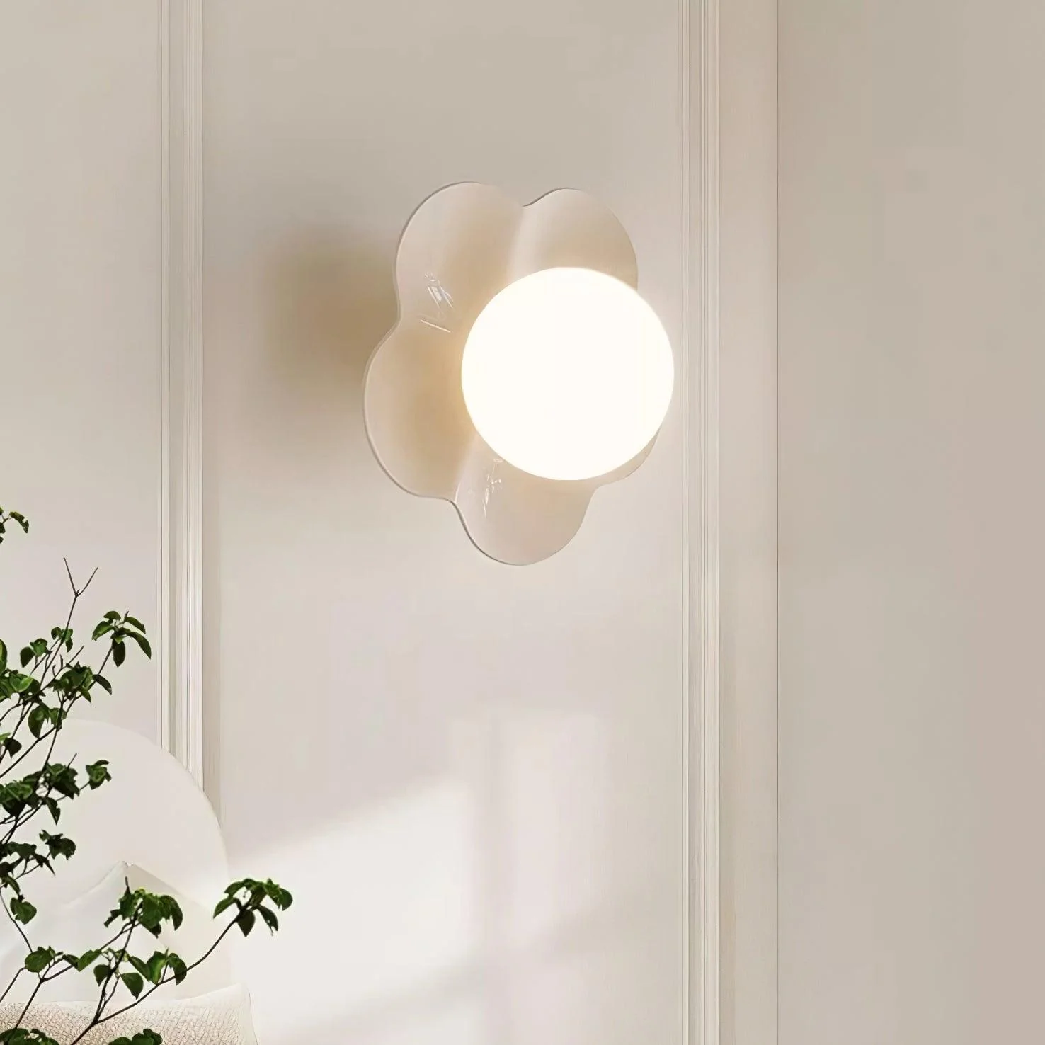 Arcore Resin Playful Wall Lamp - Image 11