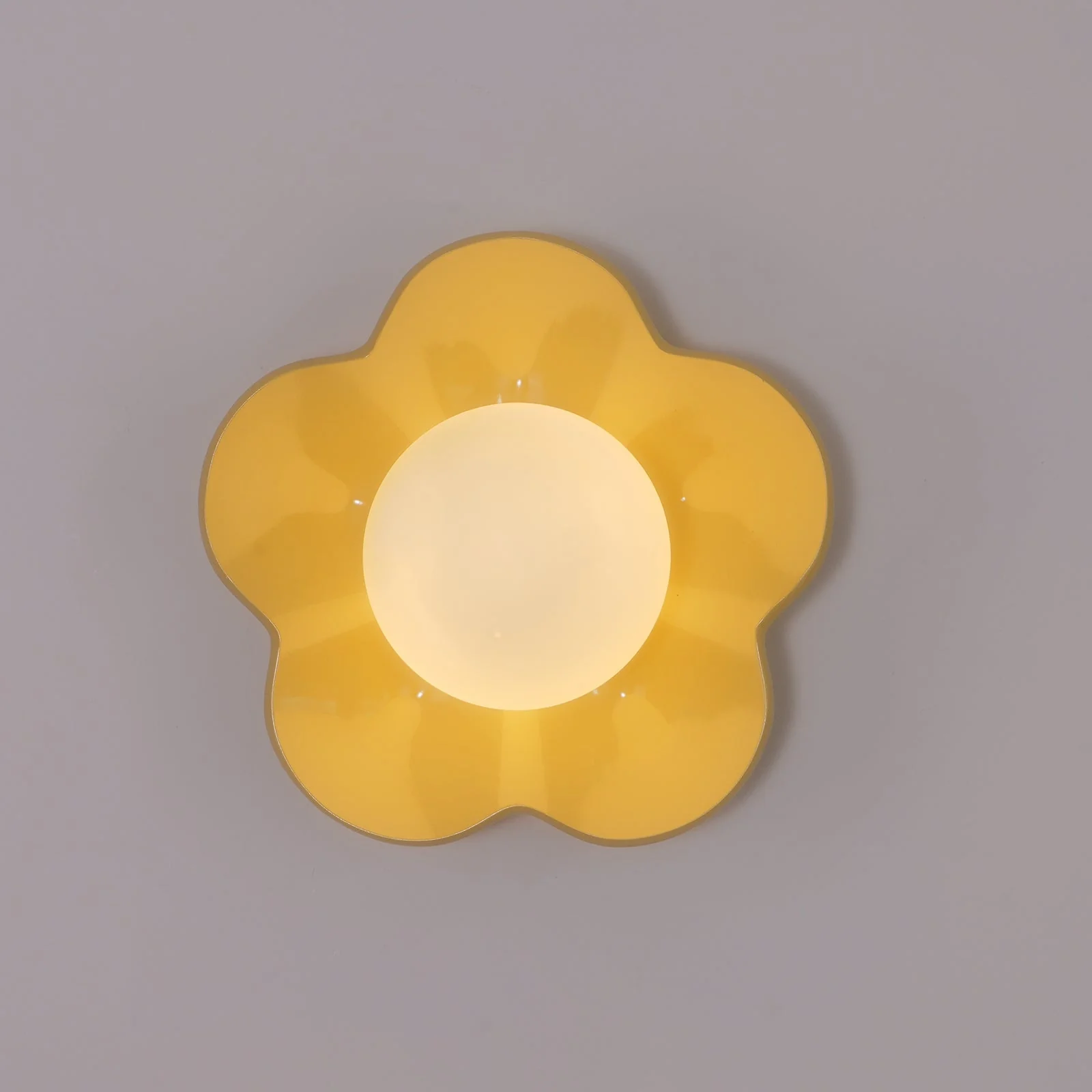 Arcore Resin Playful Wall Lamp - Image 19