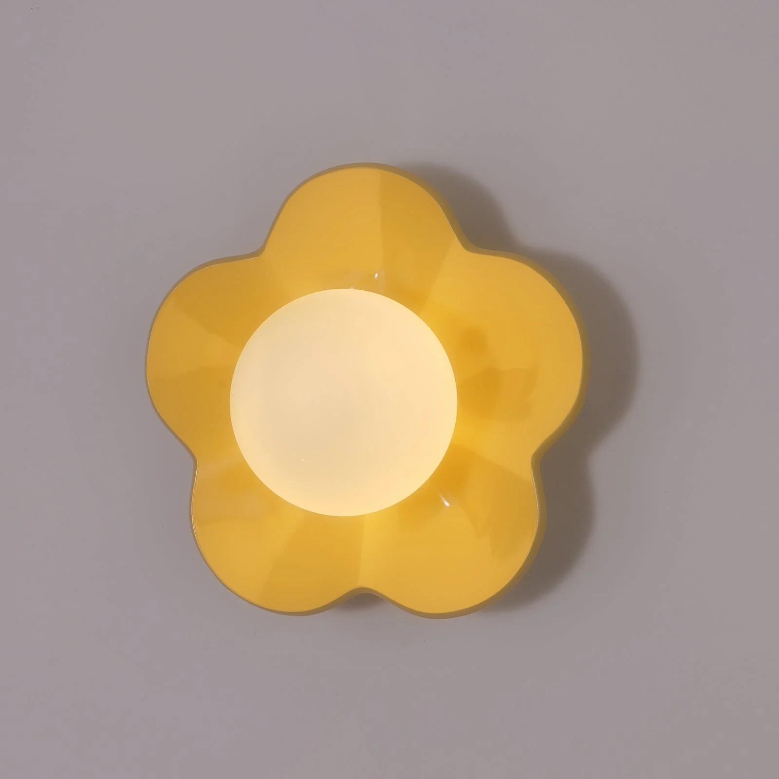Arcore Resin Playful Wall Lamp - Image 21
