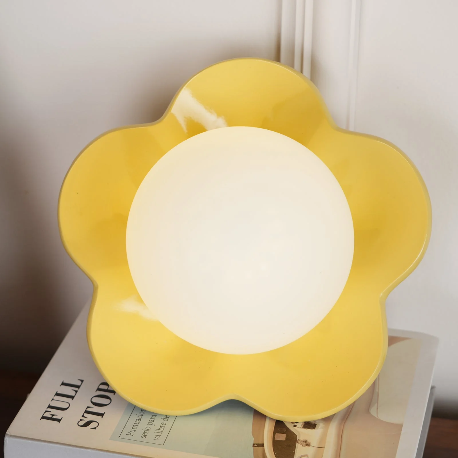 Arcore Resin Playful Wall Lamp - Image 50