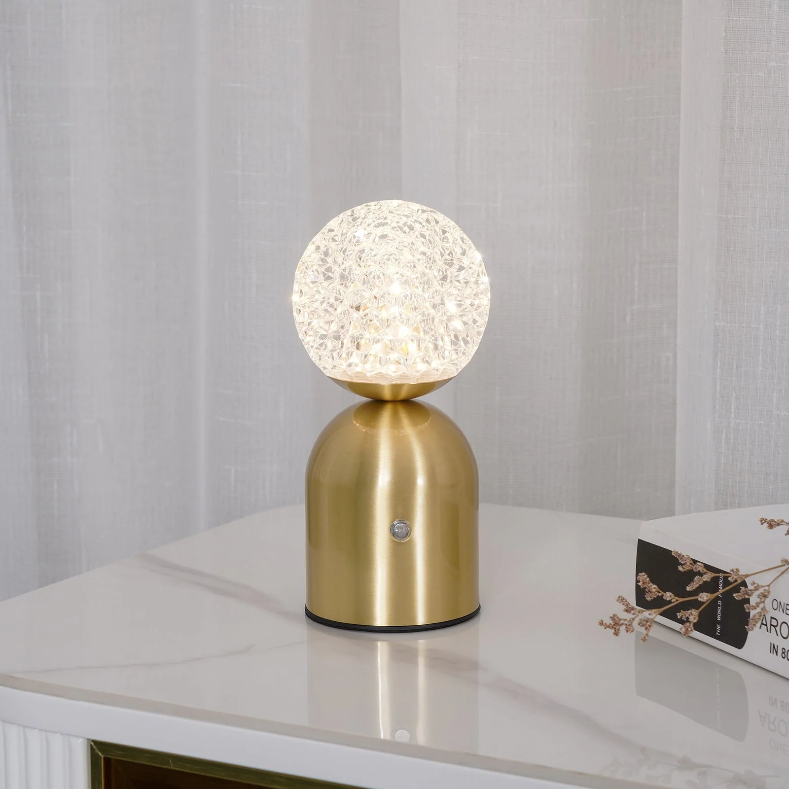 Atlas Modern Brass Table Lamp - Image 4
