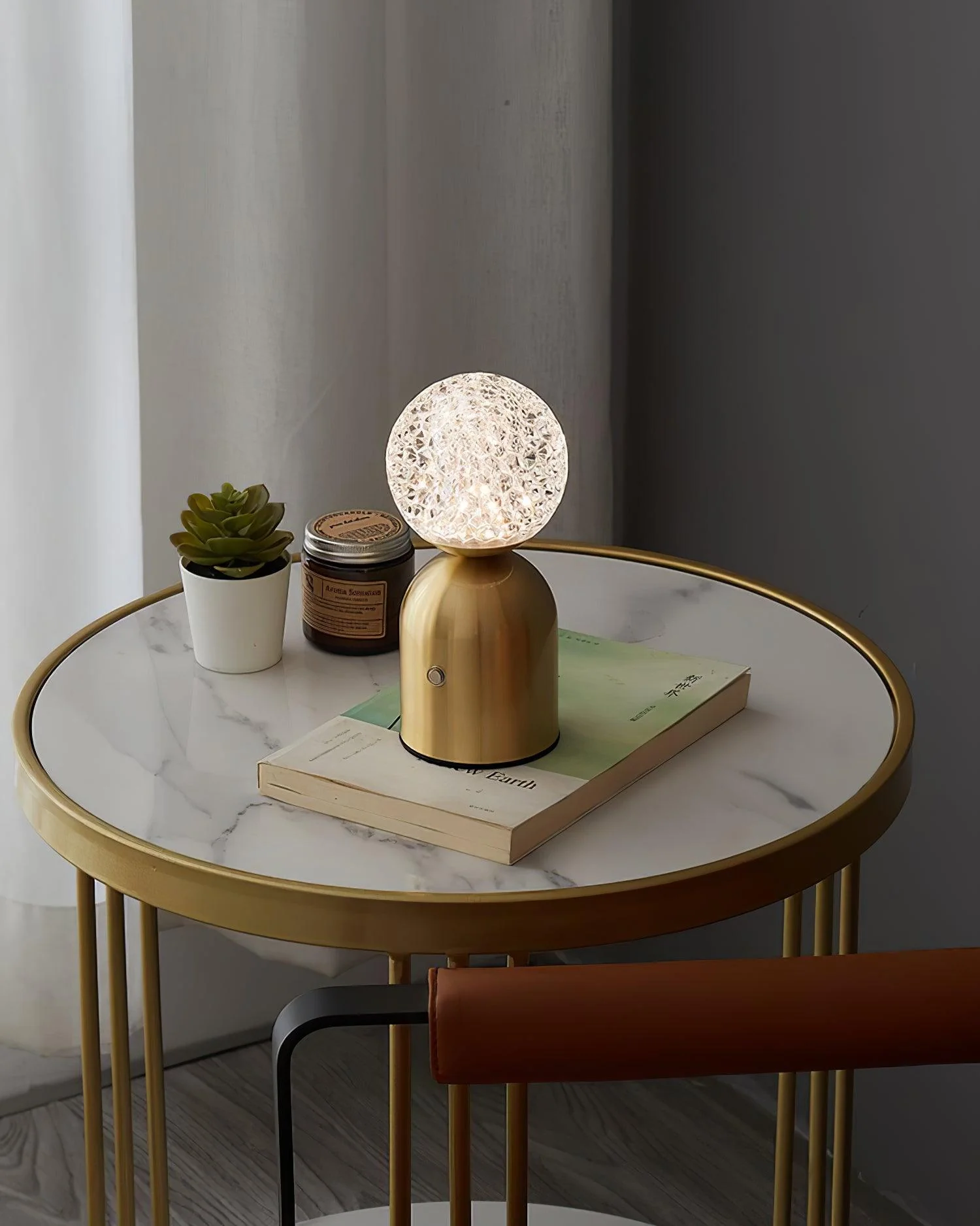 Atlas Modern Brass Table Lamp - Image 9