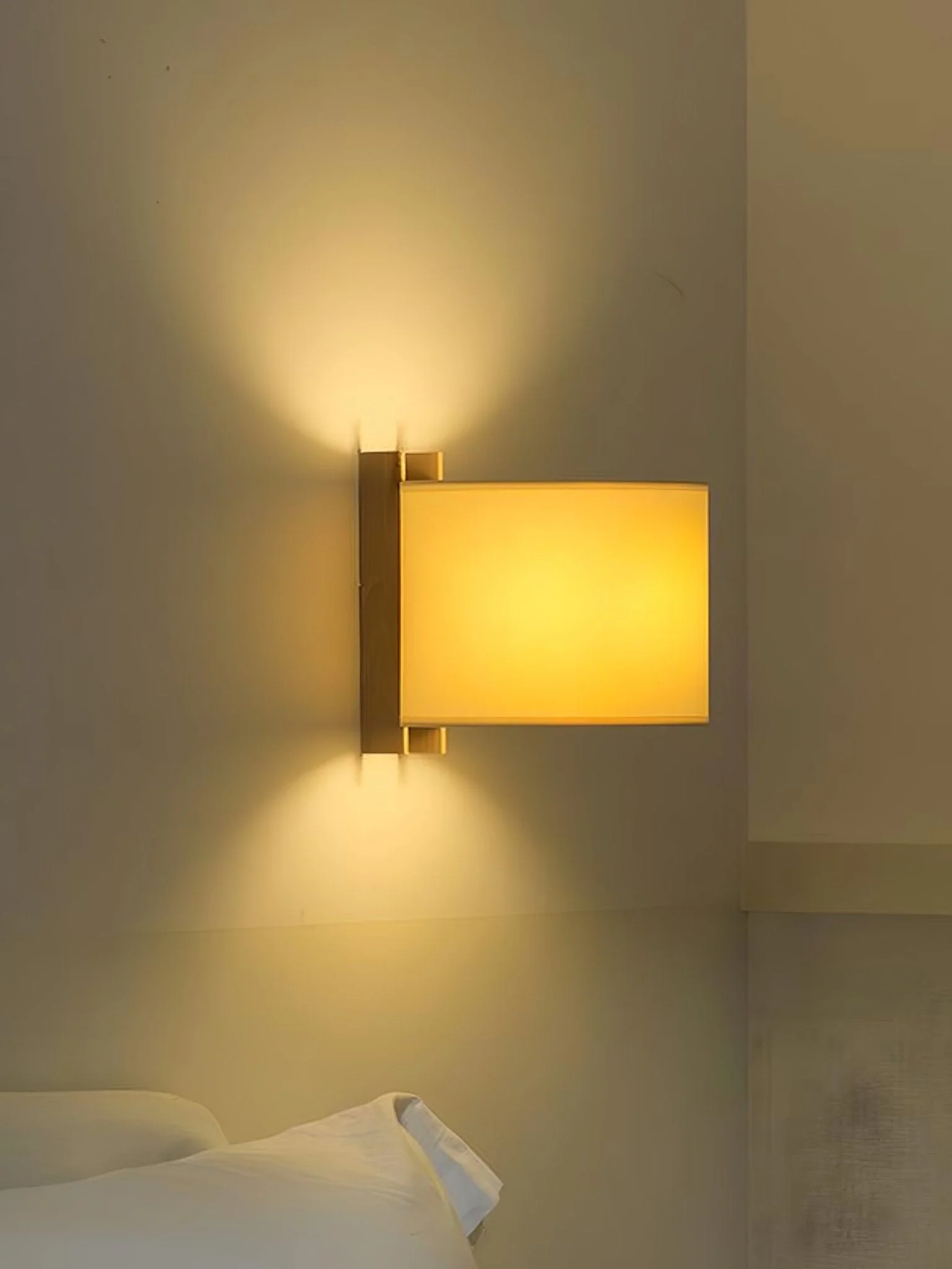Aura Minimalist Fabric Wall Light - Image 8