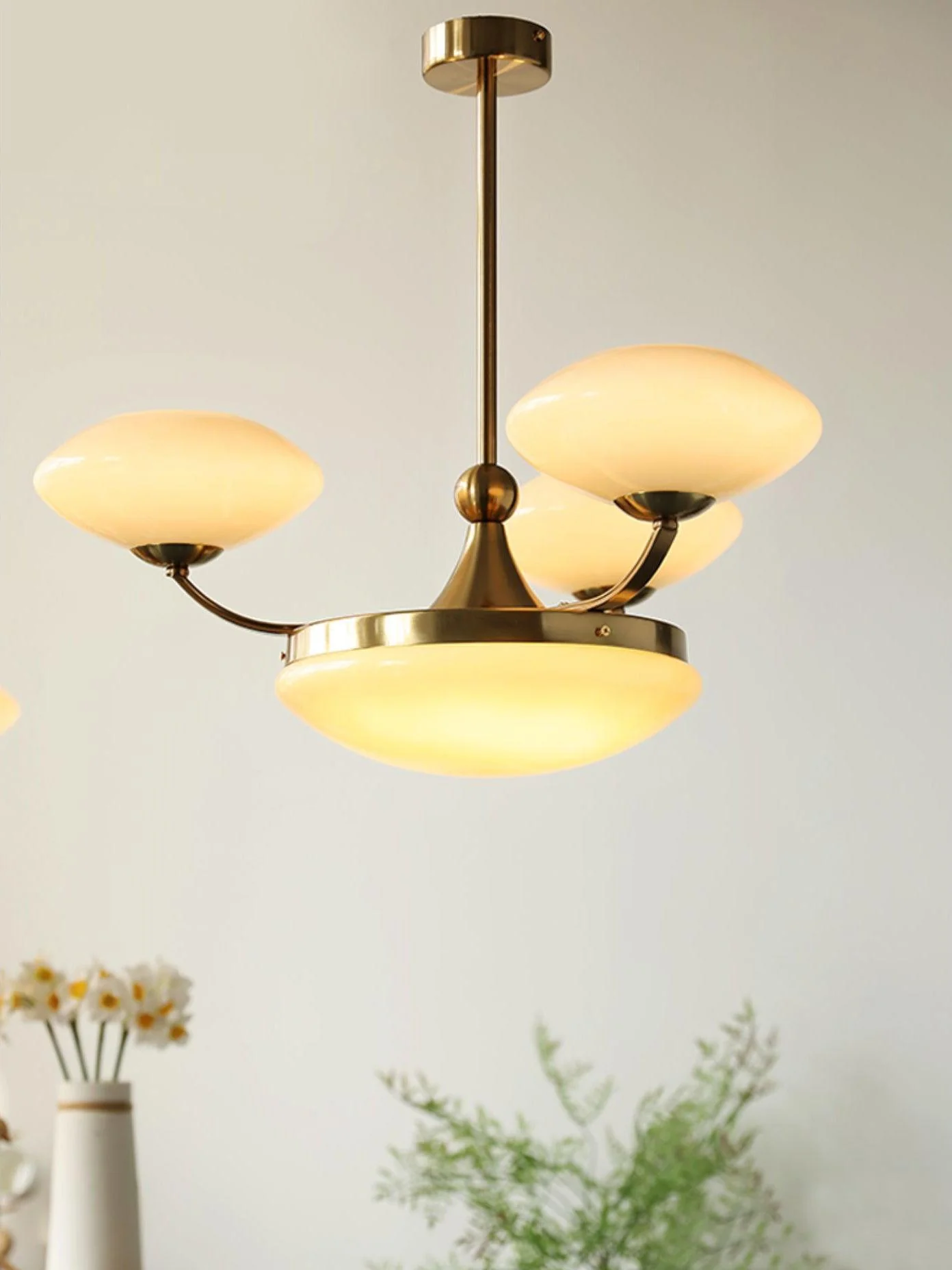 Aurelia Classic Glass Chandelier - Image 14
