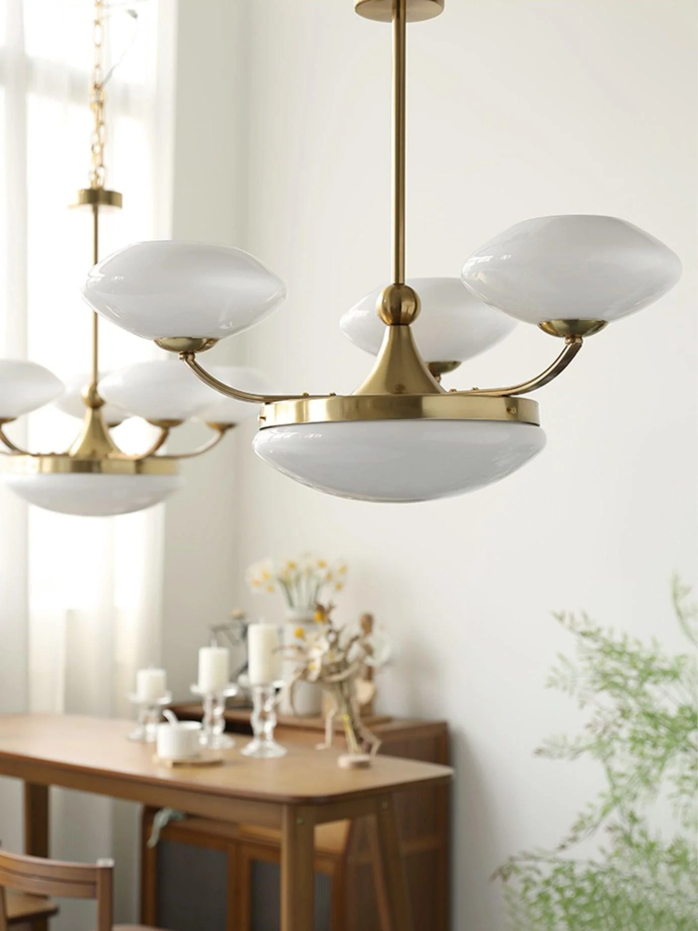 Aurelia Classic Glass Chandelier - Image 45