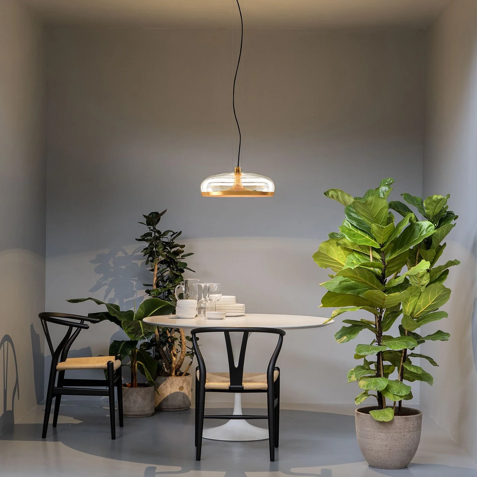Aurelia Modern Glass Pendant Light - Image 4