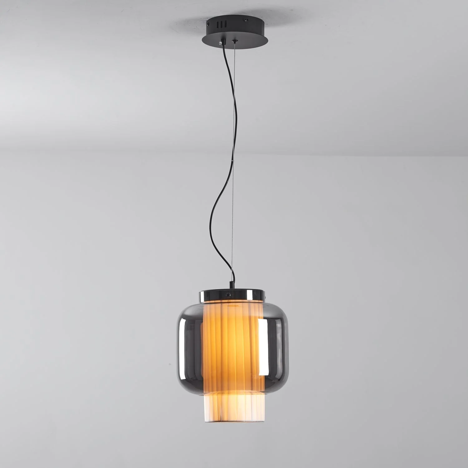 Auren Modern Glass Pendant Lamp - Image 35