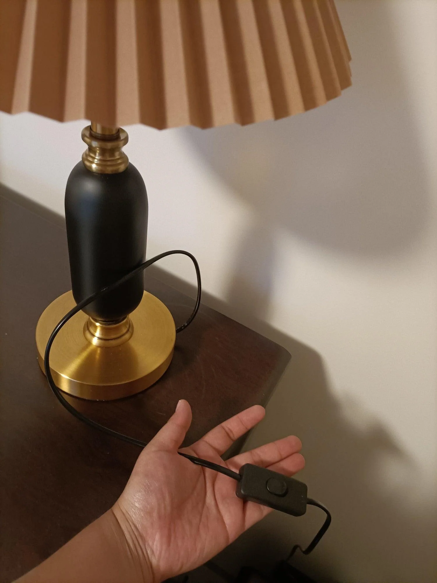 Aurmarila Fabric Table Lamp - Image 14