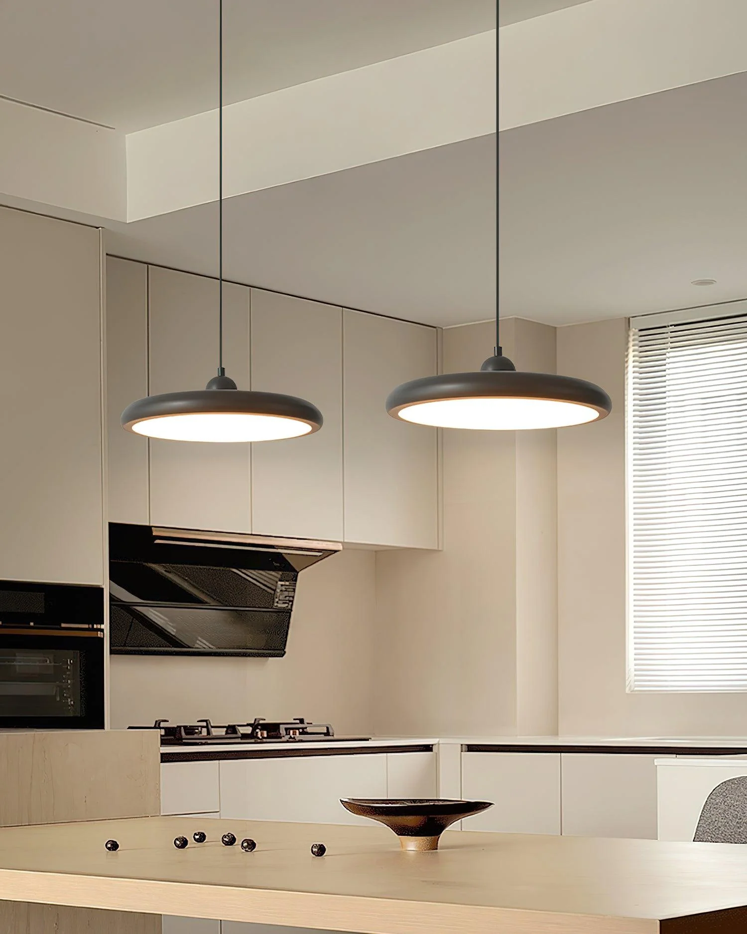 Avelice Brass Glam Pendant Lamp - Image 16