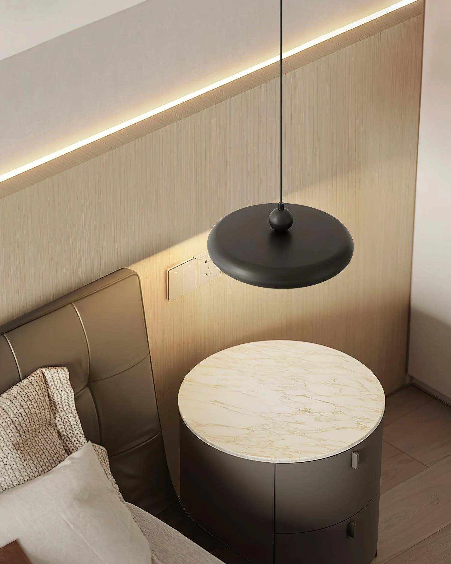 Avelice Brass Glam Pendant Lamp - Image 19
