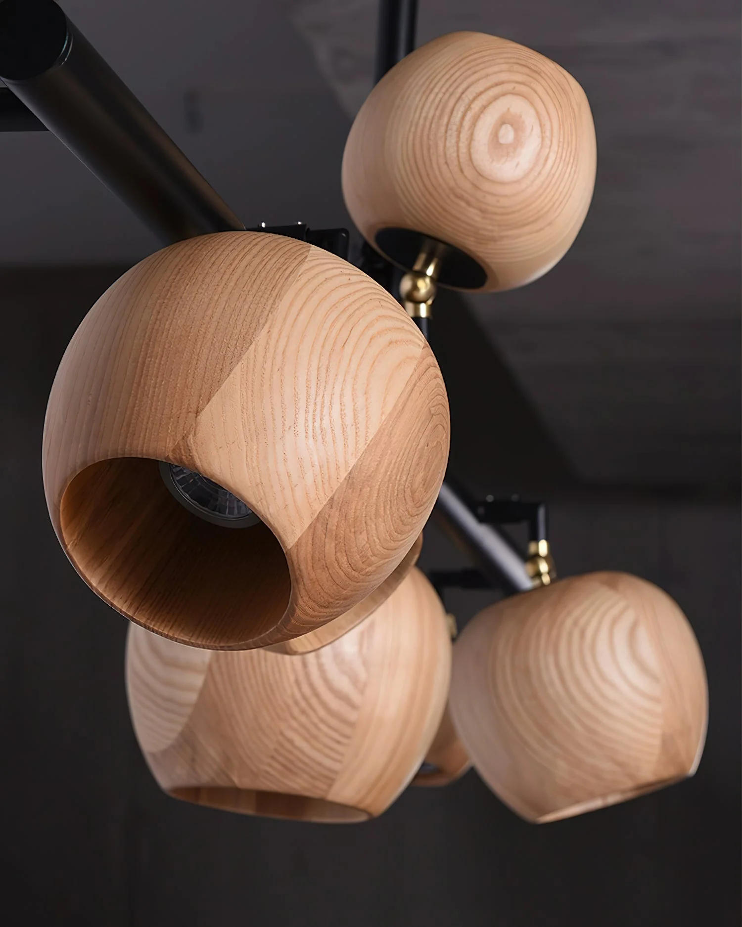 Avelira Rustic Wood Globe Linear Pendant Light - Image 5