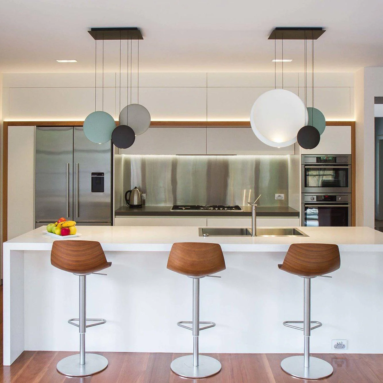 Averis Resin Artistic Pendant Light - Image 15