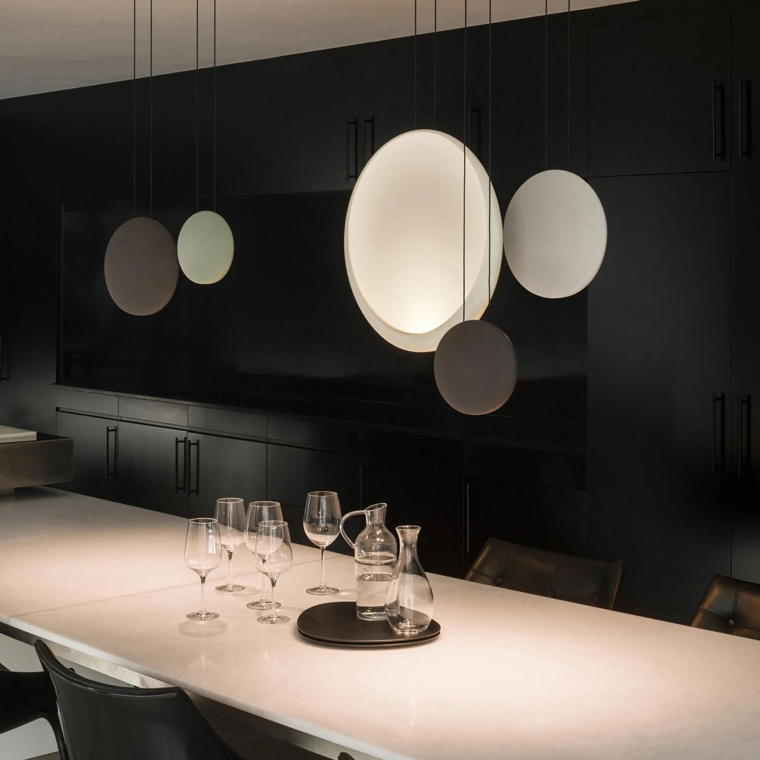 Averis Resin Artistic Pendant Light - Image 35