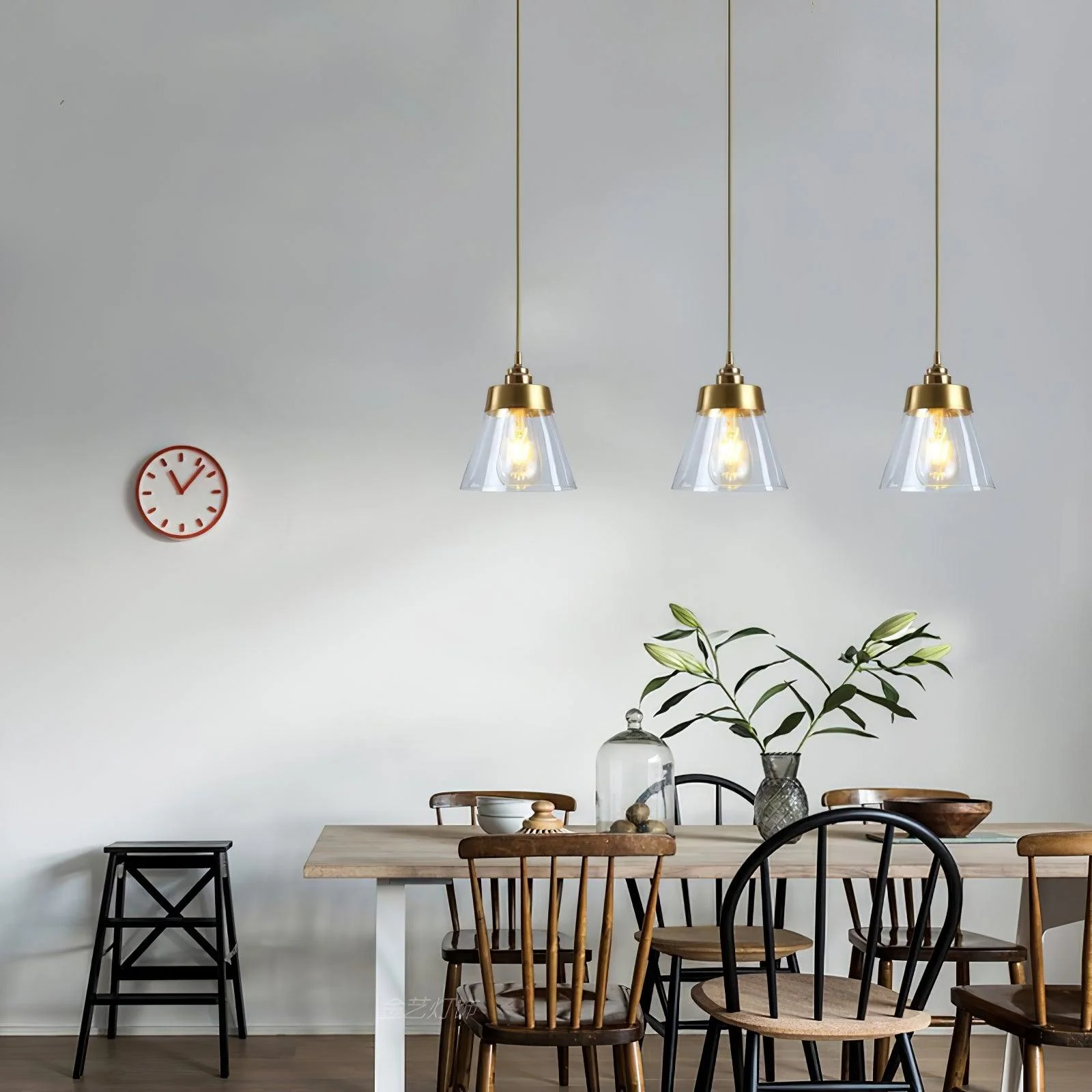 Baskin Minimalist Brass Pendant Light - Image 9