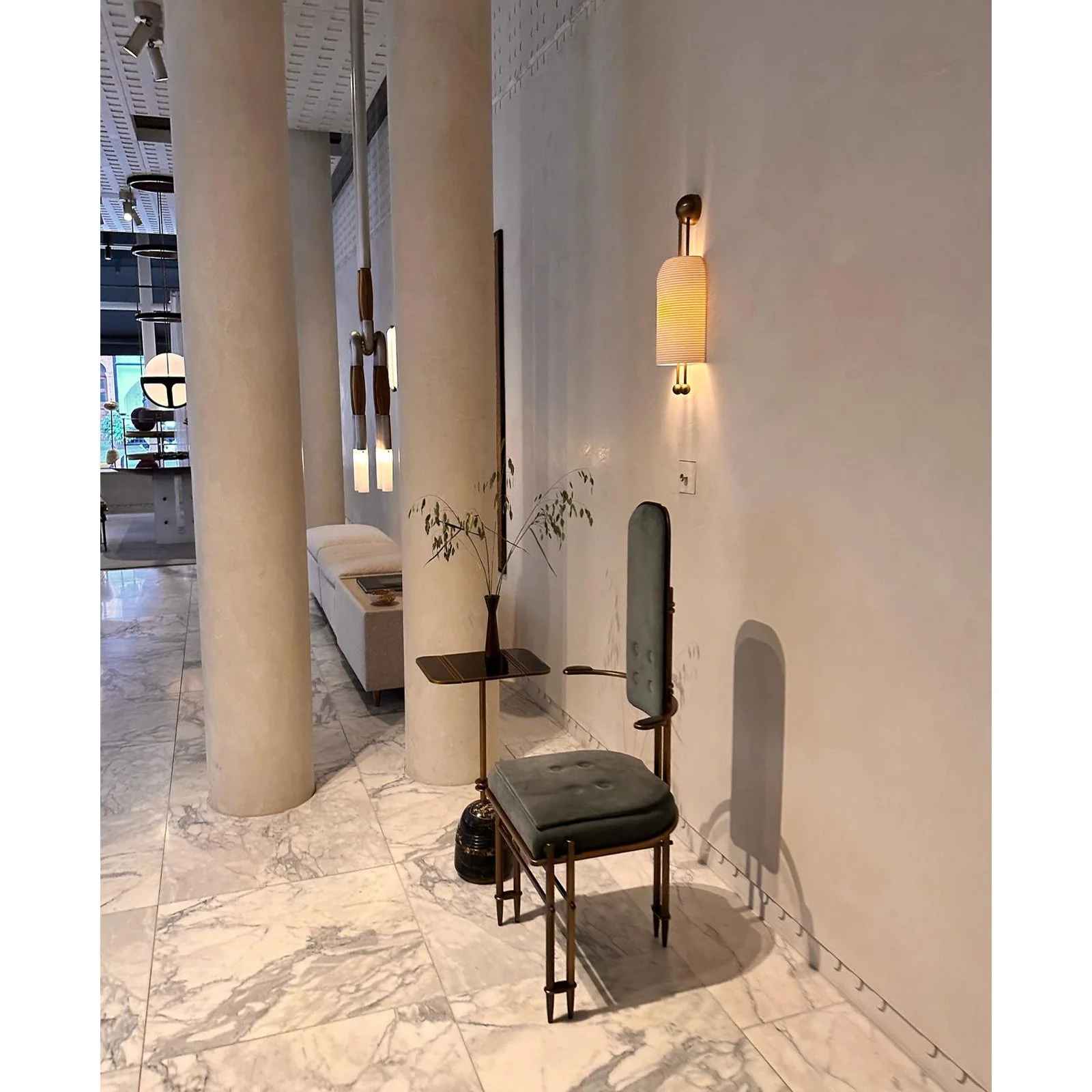 Bertha Modern Glass Wall Light - Image 19