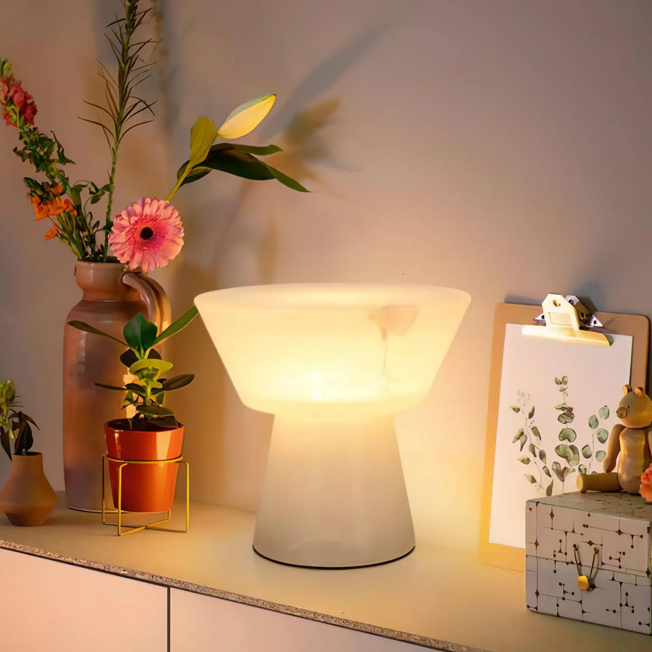 Beta Minimalist Alabaster Table Light - Image 10