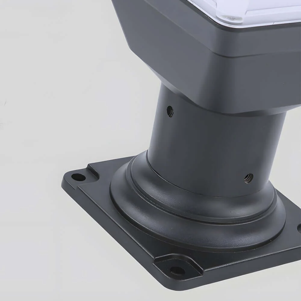 Garder Square Solar LED Outdoor Pier Post Light - Image 4