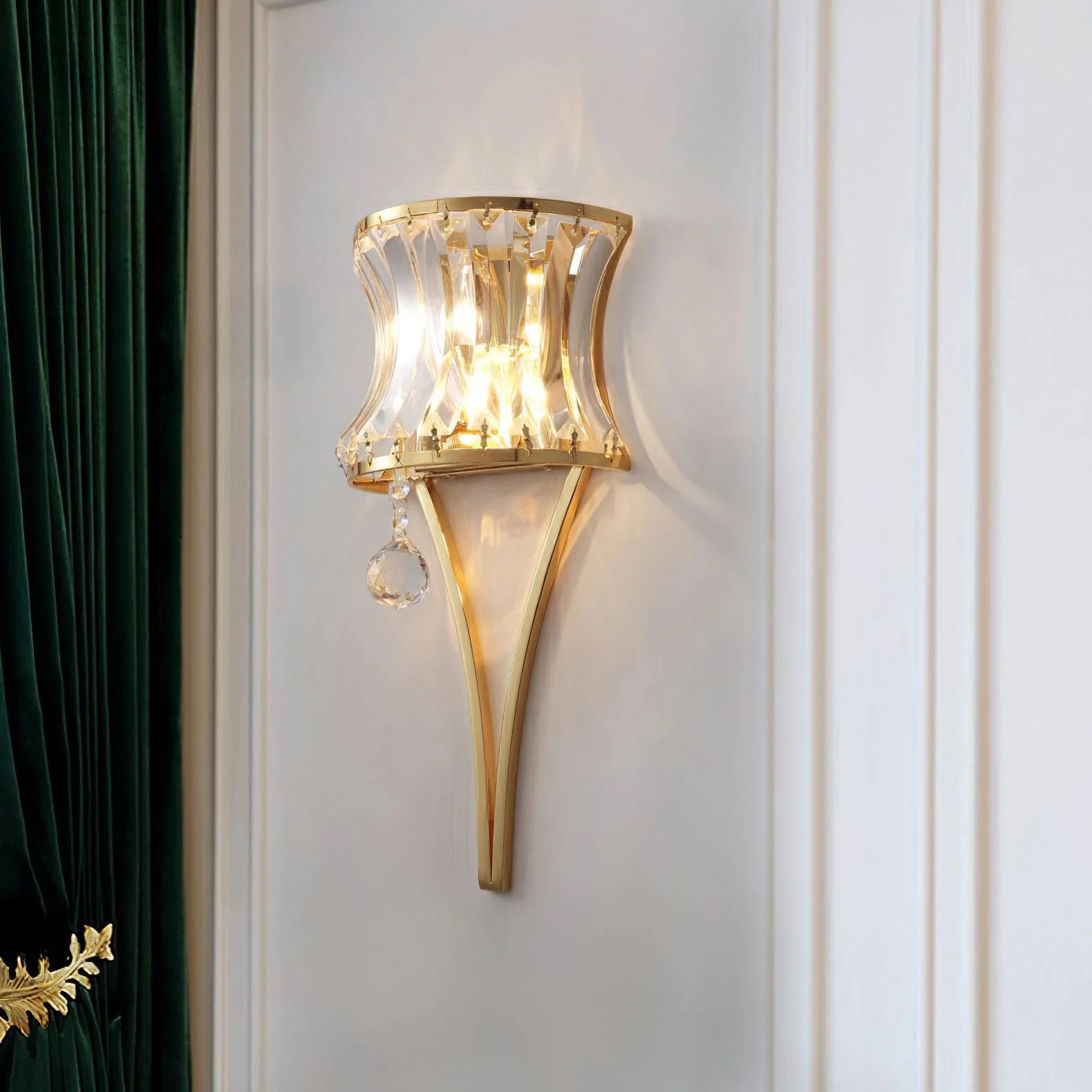 Blair Luxury Wall Lamp - Image 12