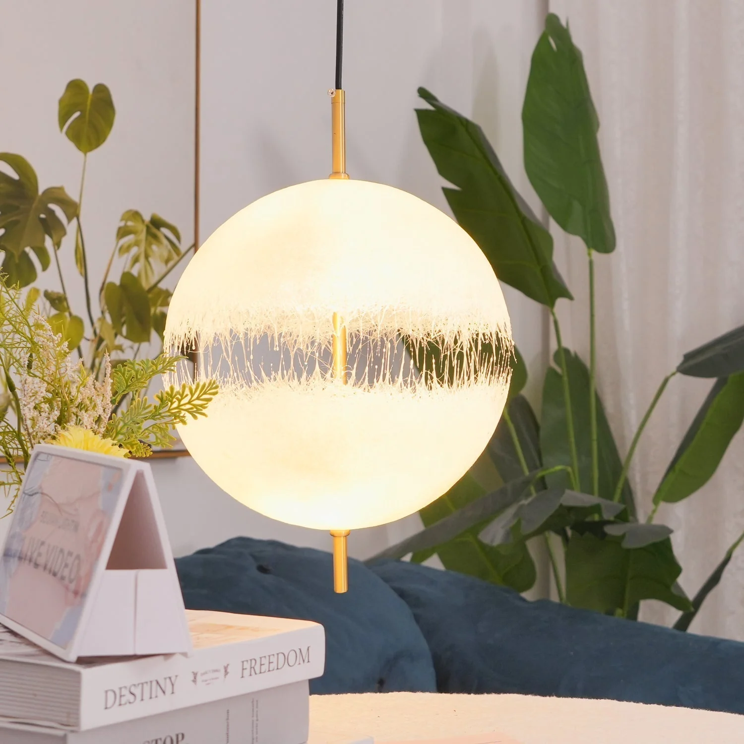 Bravura Futuristic Pendant Lamp - Image 28