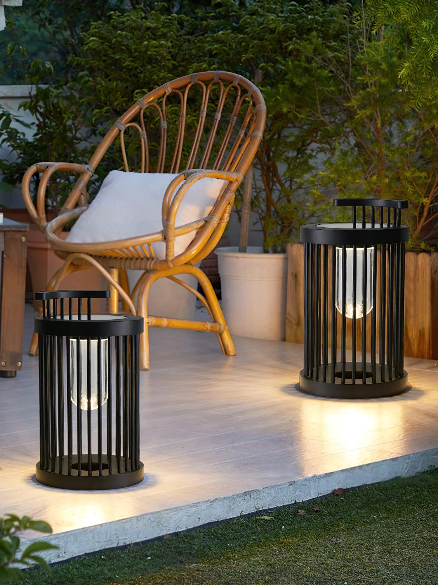 Cage Modern Outdoor Light - Image 12