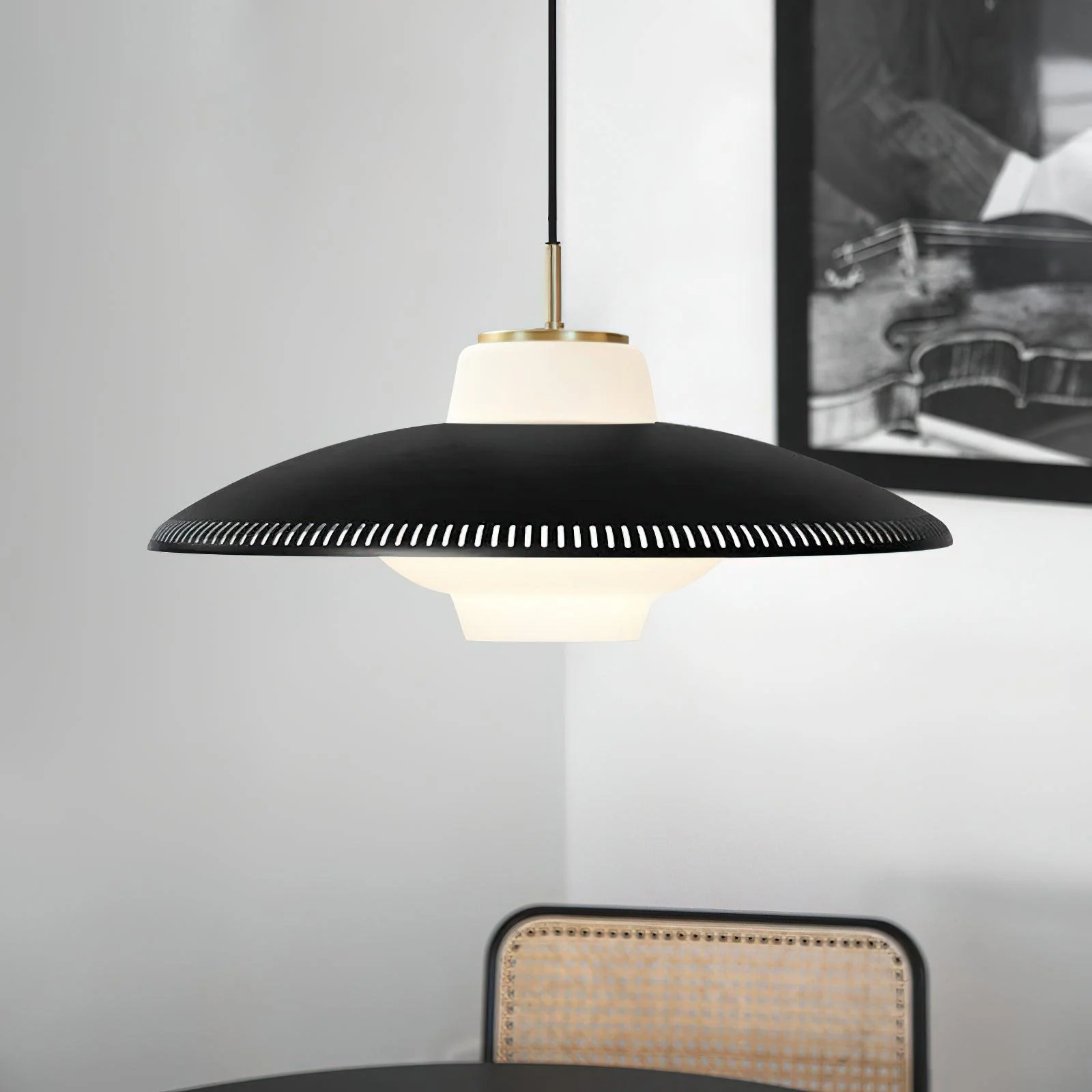 Calyranic Classic Minimalistic Pendant Lamp - Image 34