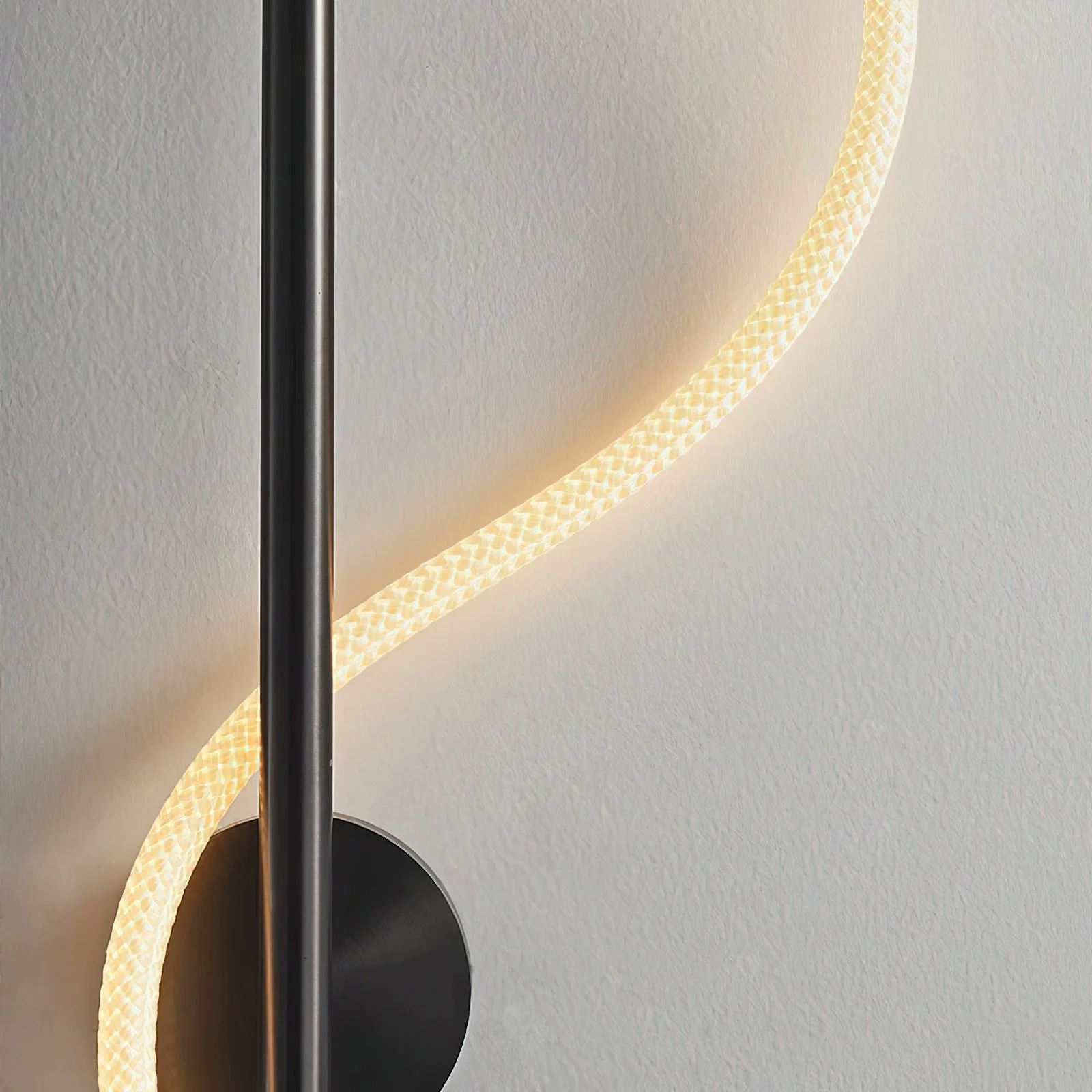 Capella Minimalist Wall Lamp - Image 20