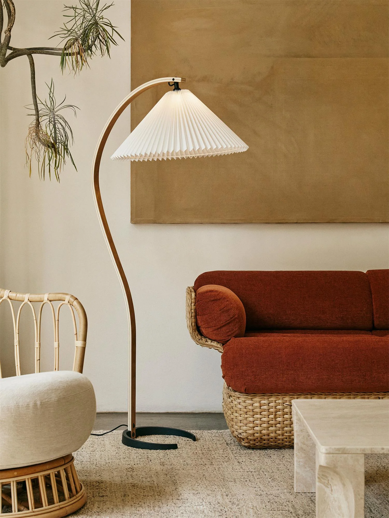 Caprani Farmhouse Floor Lamp - Image 6