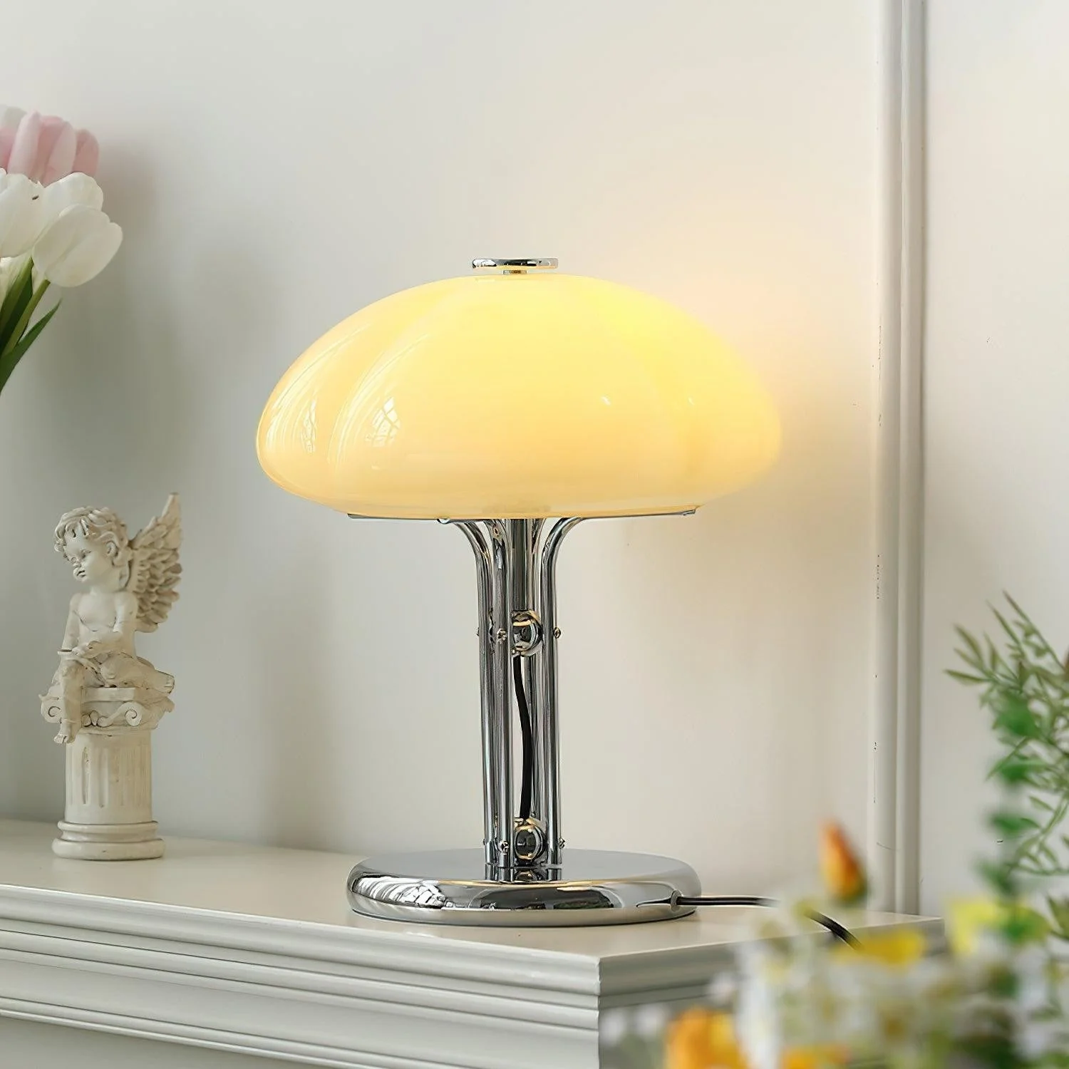 Cato Modern Glass Table Lamp - Image 5