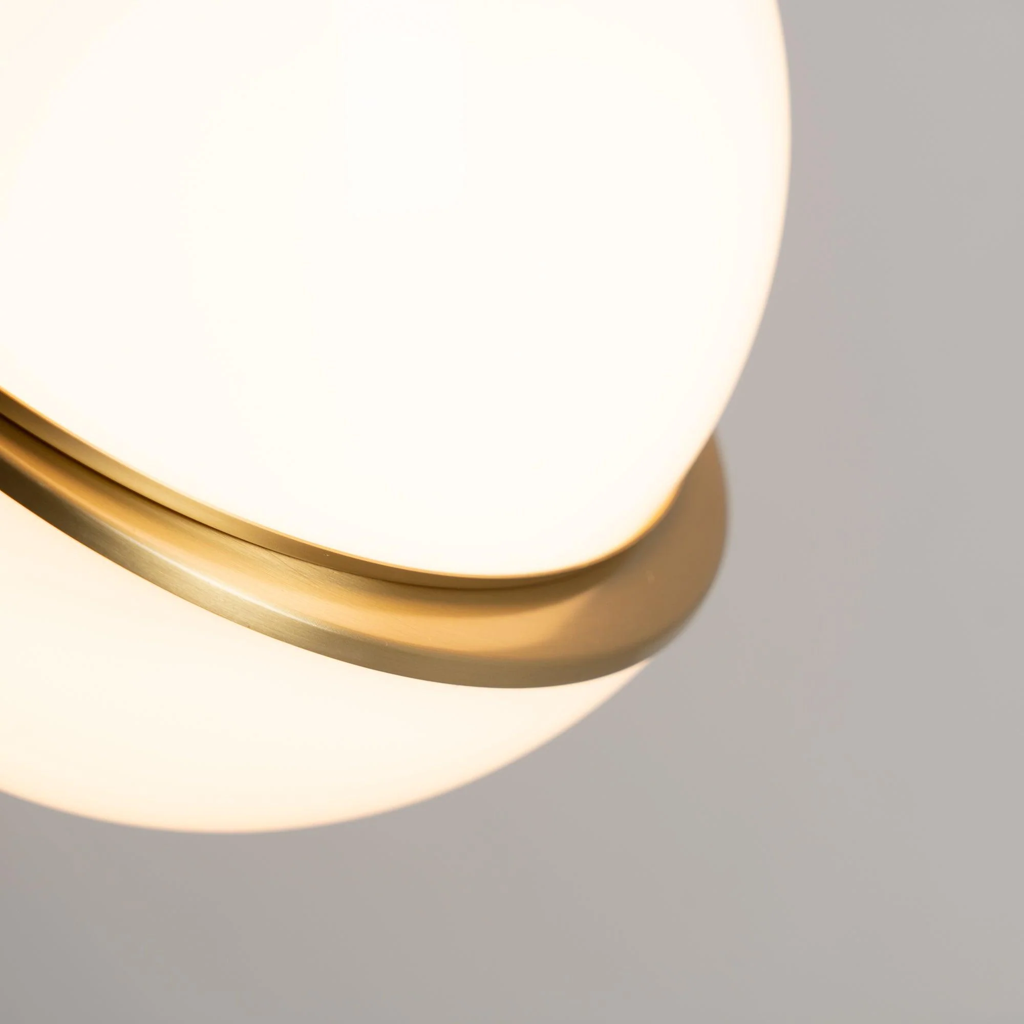 Cavira Pendant Minimalistic Glass Lamp - Image 15