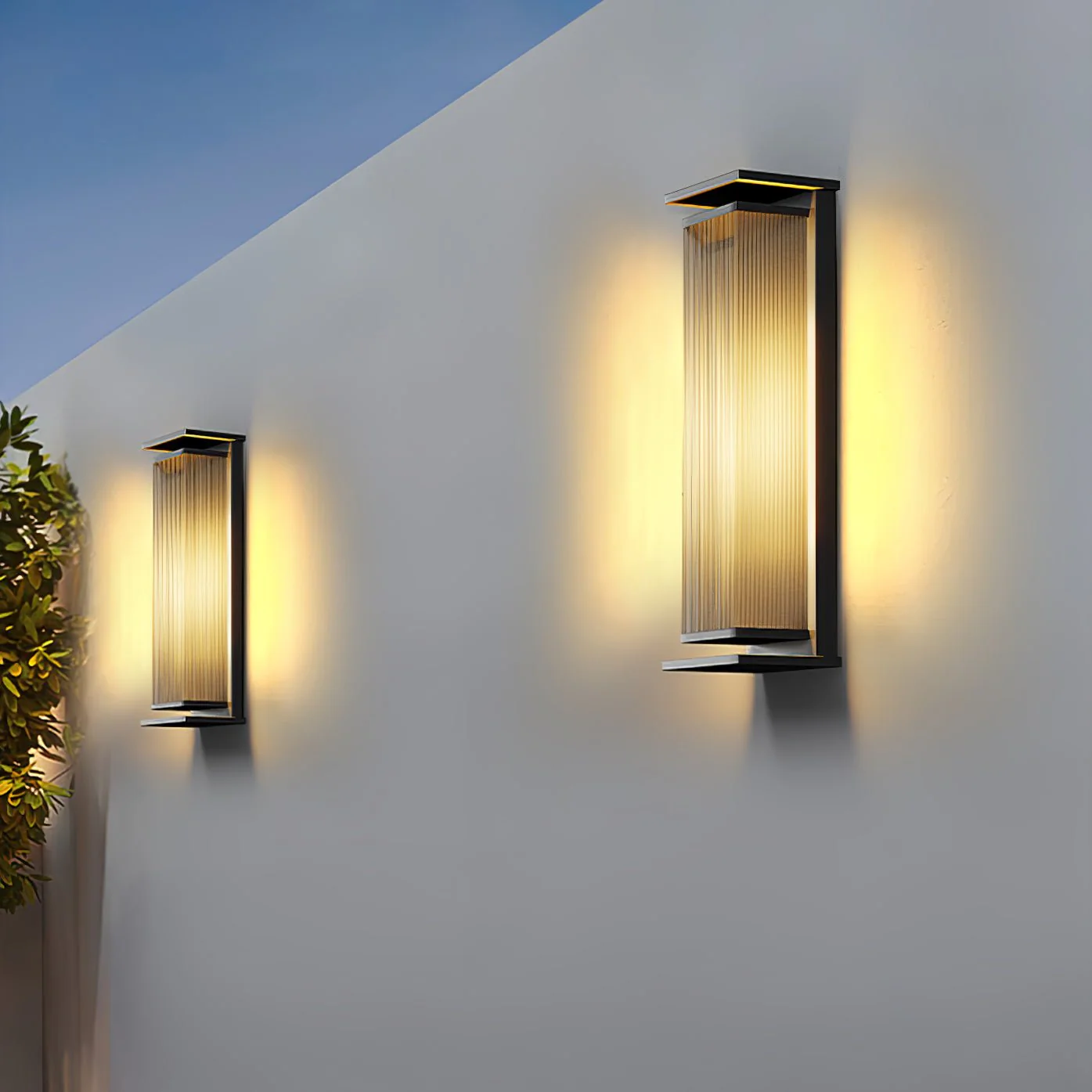Cesilila Vertical Glass Wall Light - Image 4