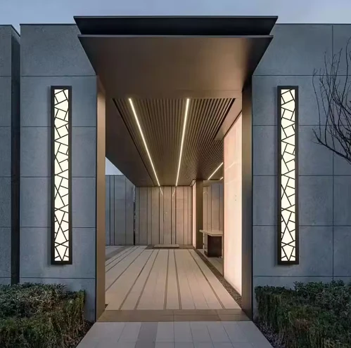 Charlotte Modern Linear Wall Light - Image 4