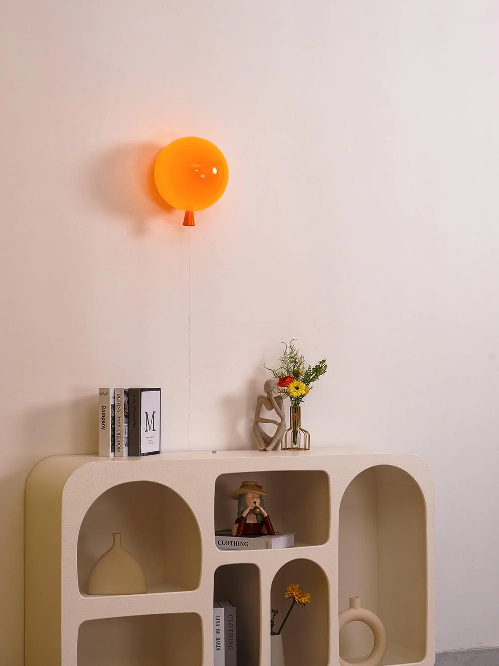 Cheerful Balloon Dream Plastic Wall Light - Image 3