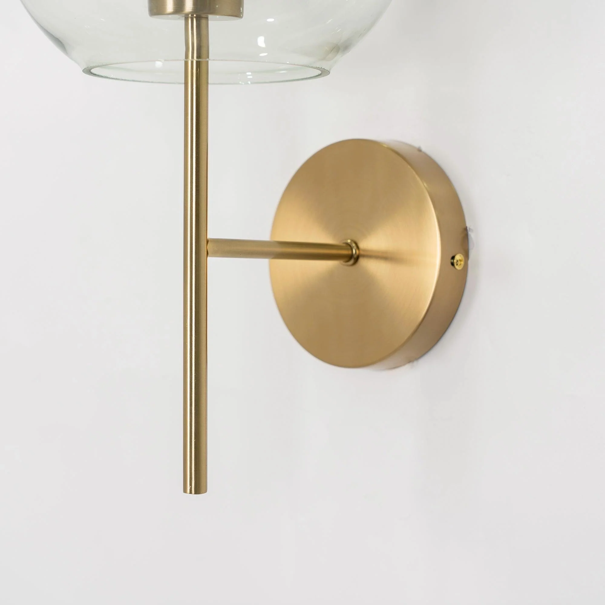 Chiswick Contemporary Glass Wall Light - Image 30