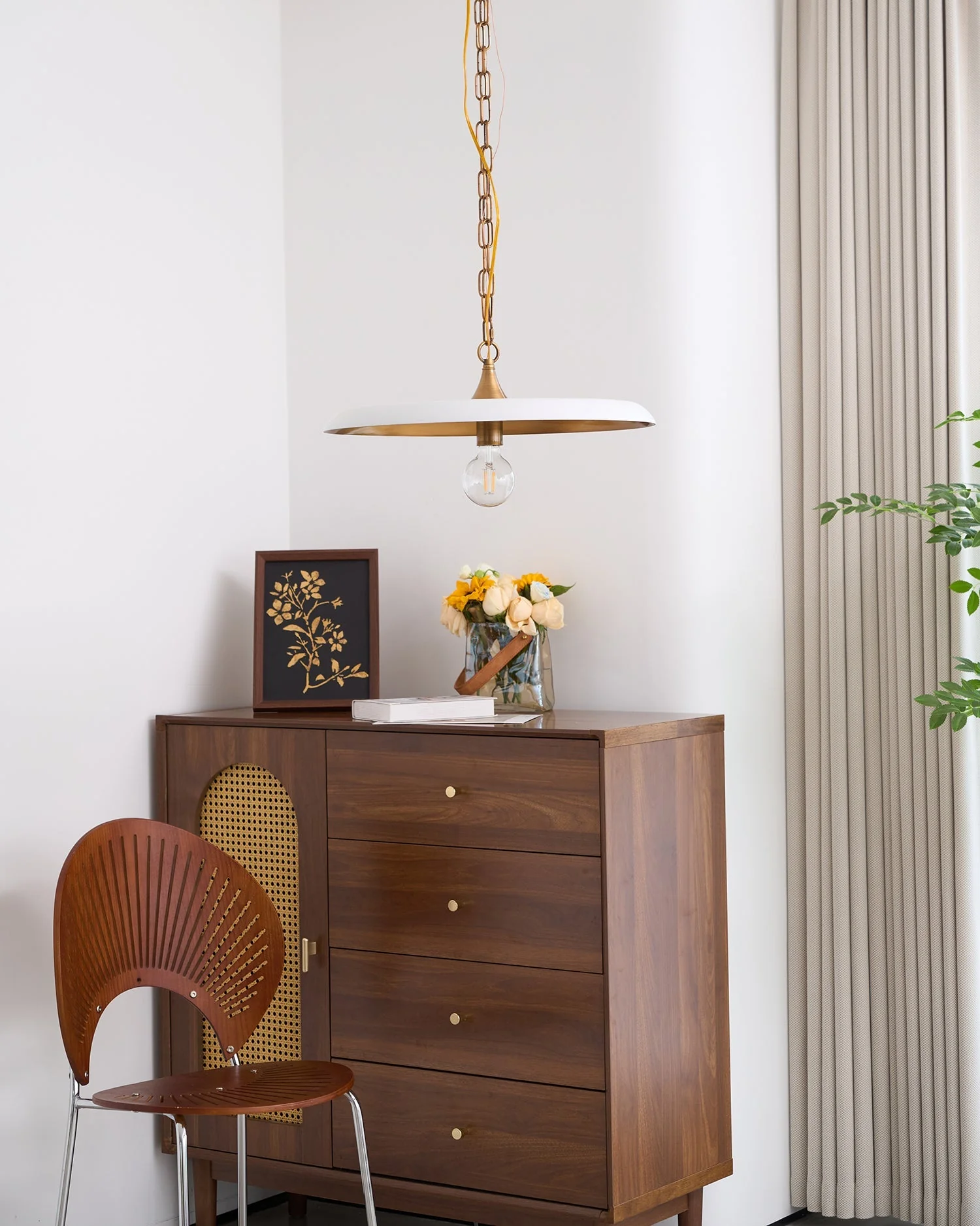 Chris Modern Pendant Light - Image 12
