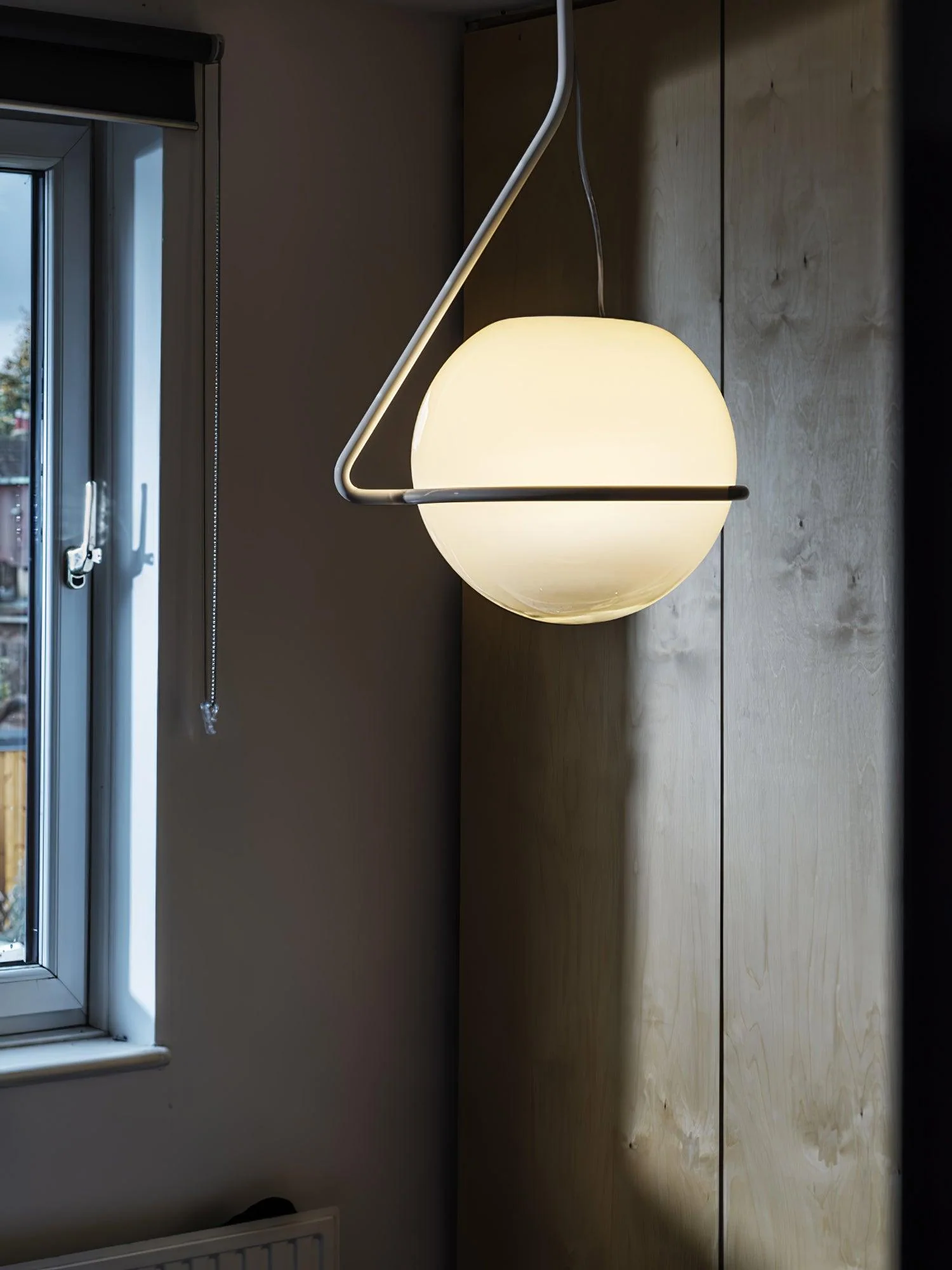 Circular Minimalist Glass Pendant Lamp - Image 3