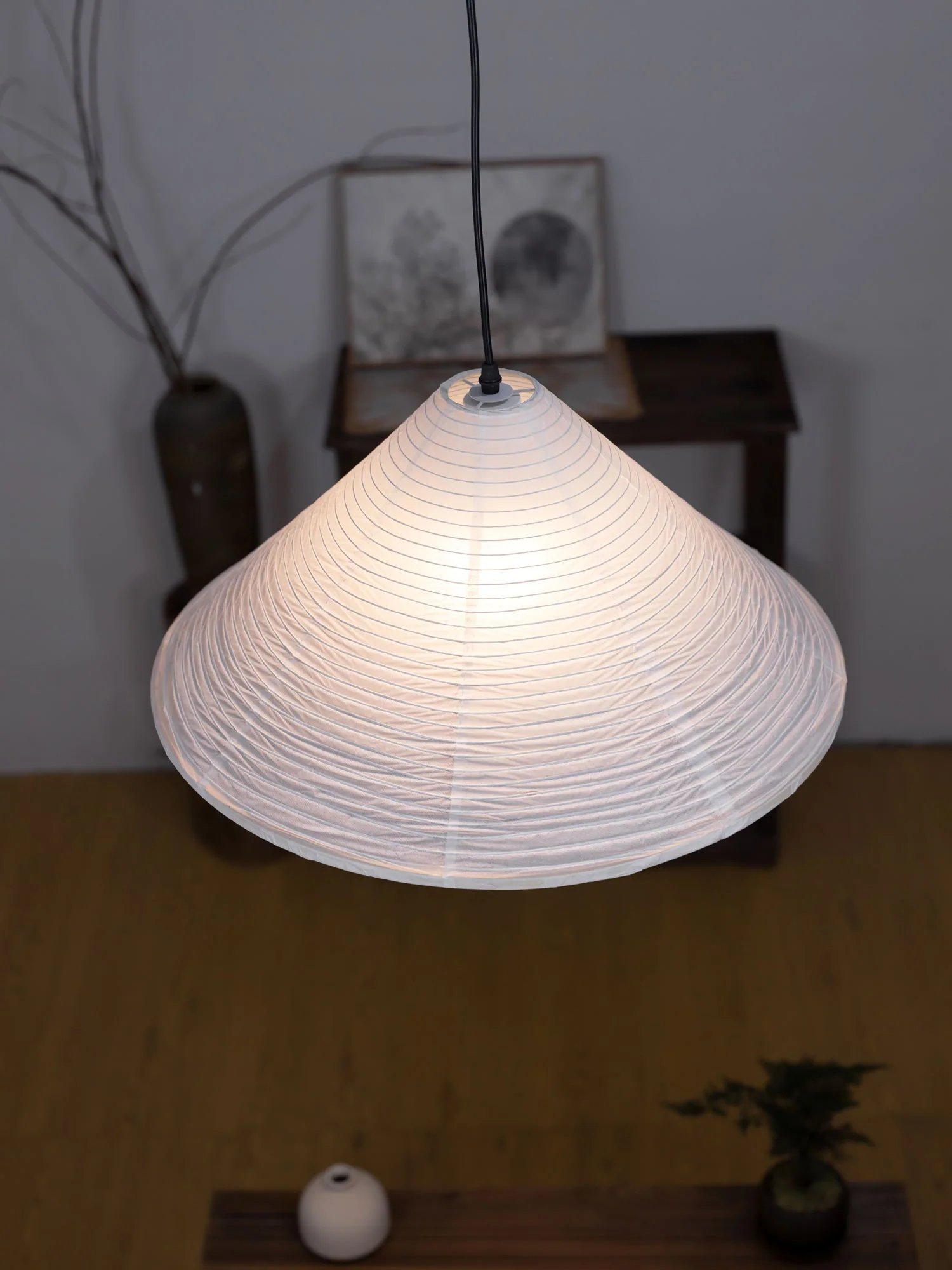 Conic Paper Pyramid Pendant Lamp - Image 24