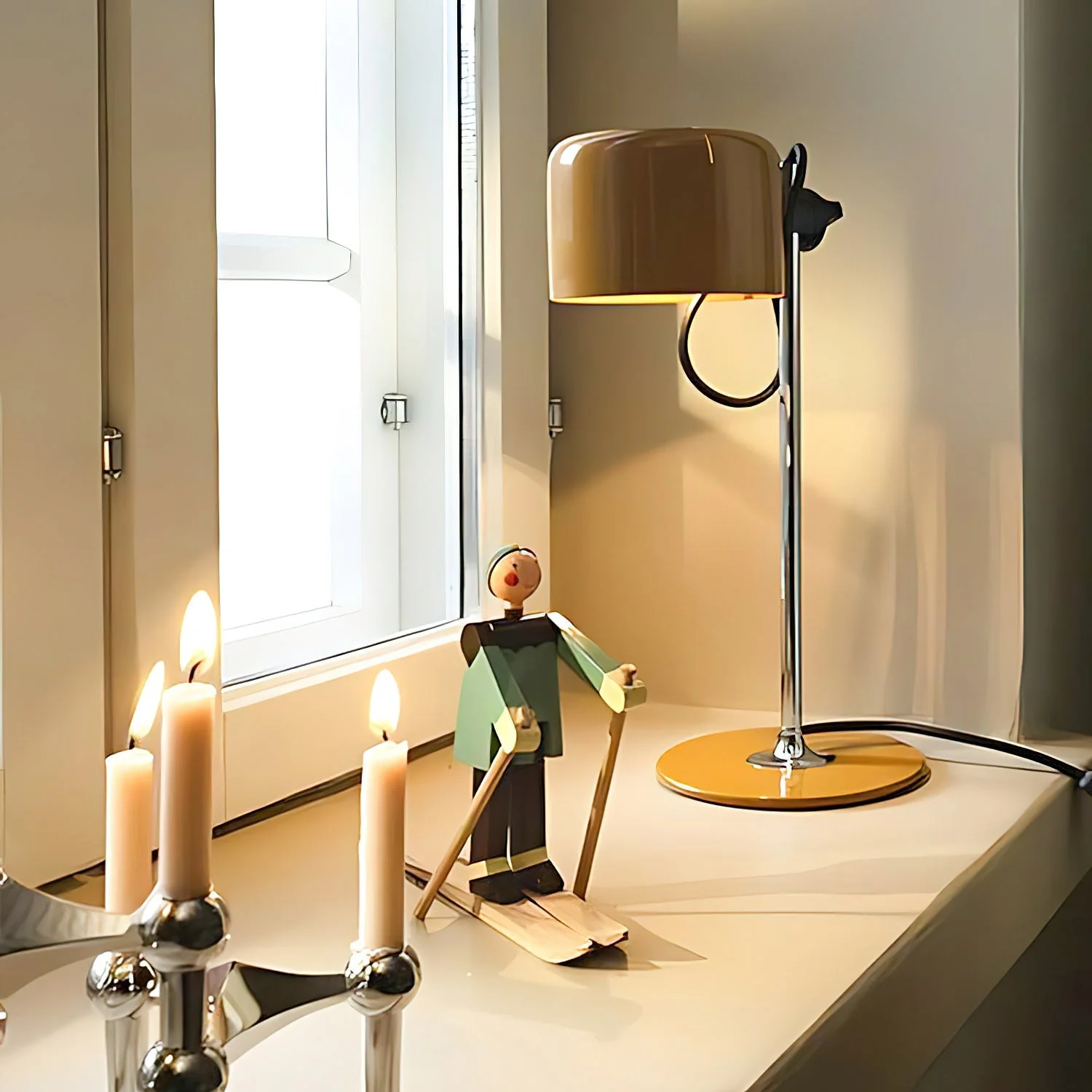 Coupe Modern Table Lamp - Image 3