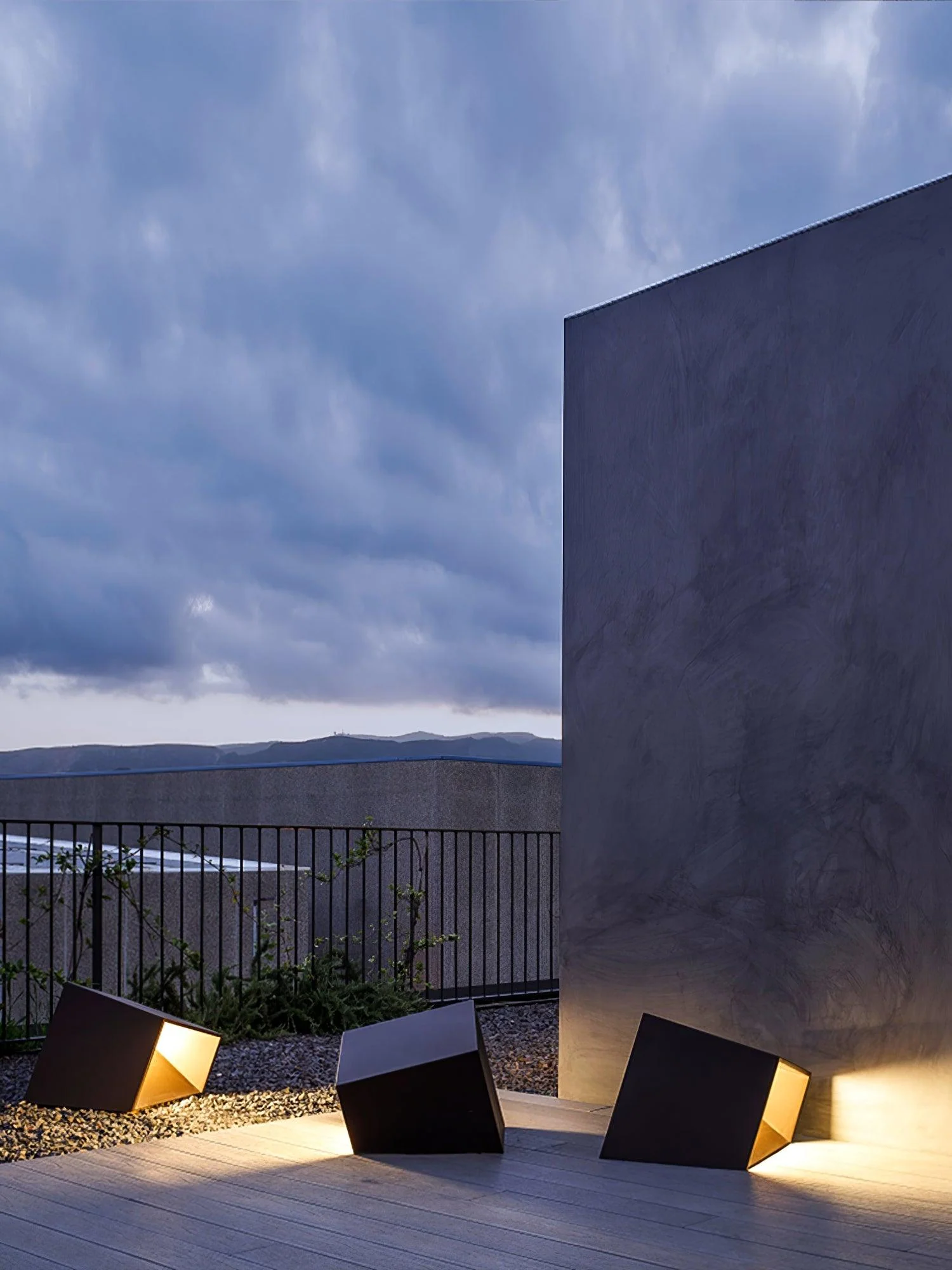 Pearl Modern Outdoor Light - Image 50