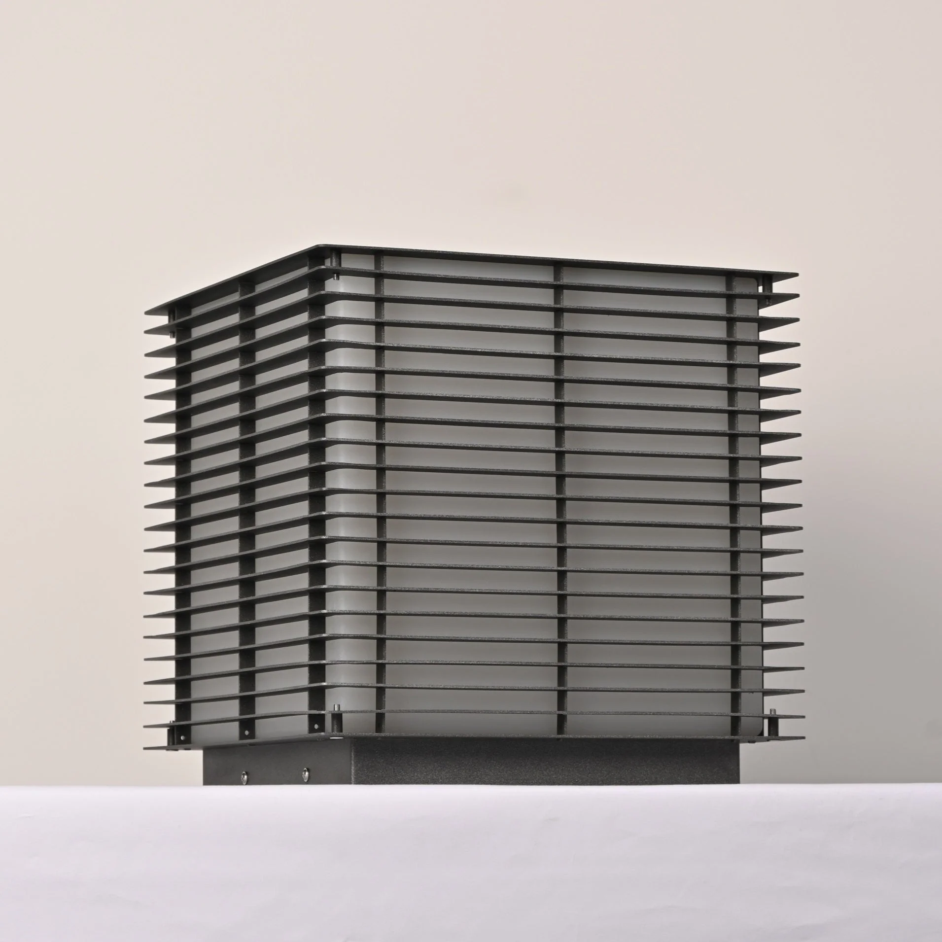 Cubra Grid Post Outdoor Light - Image 16