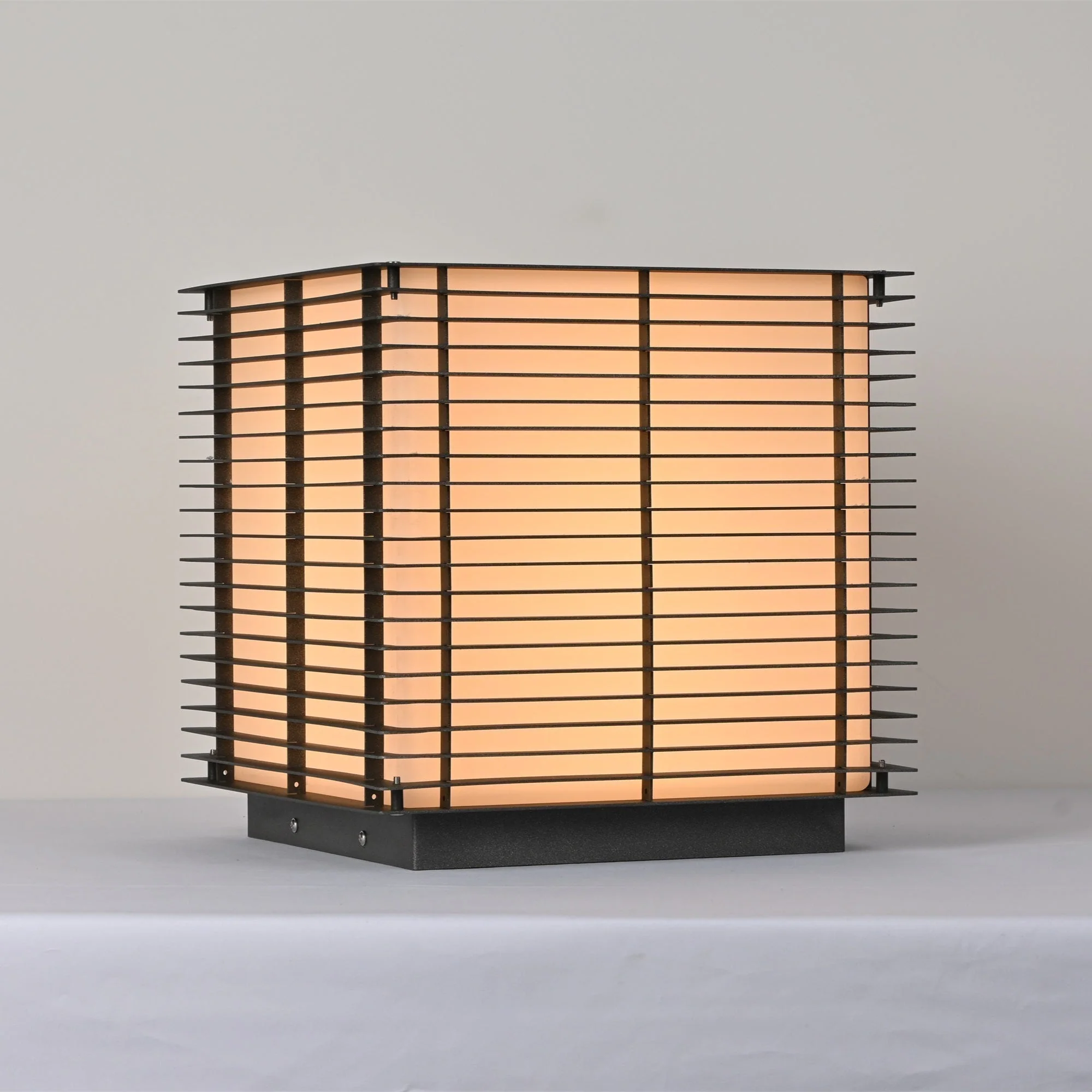 Cubra Grid Post Outdoor Light - Image 17