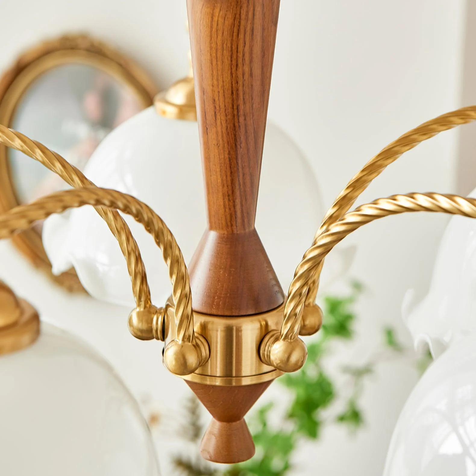 Daisy Vintage Glass Chandelier - Image 26